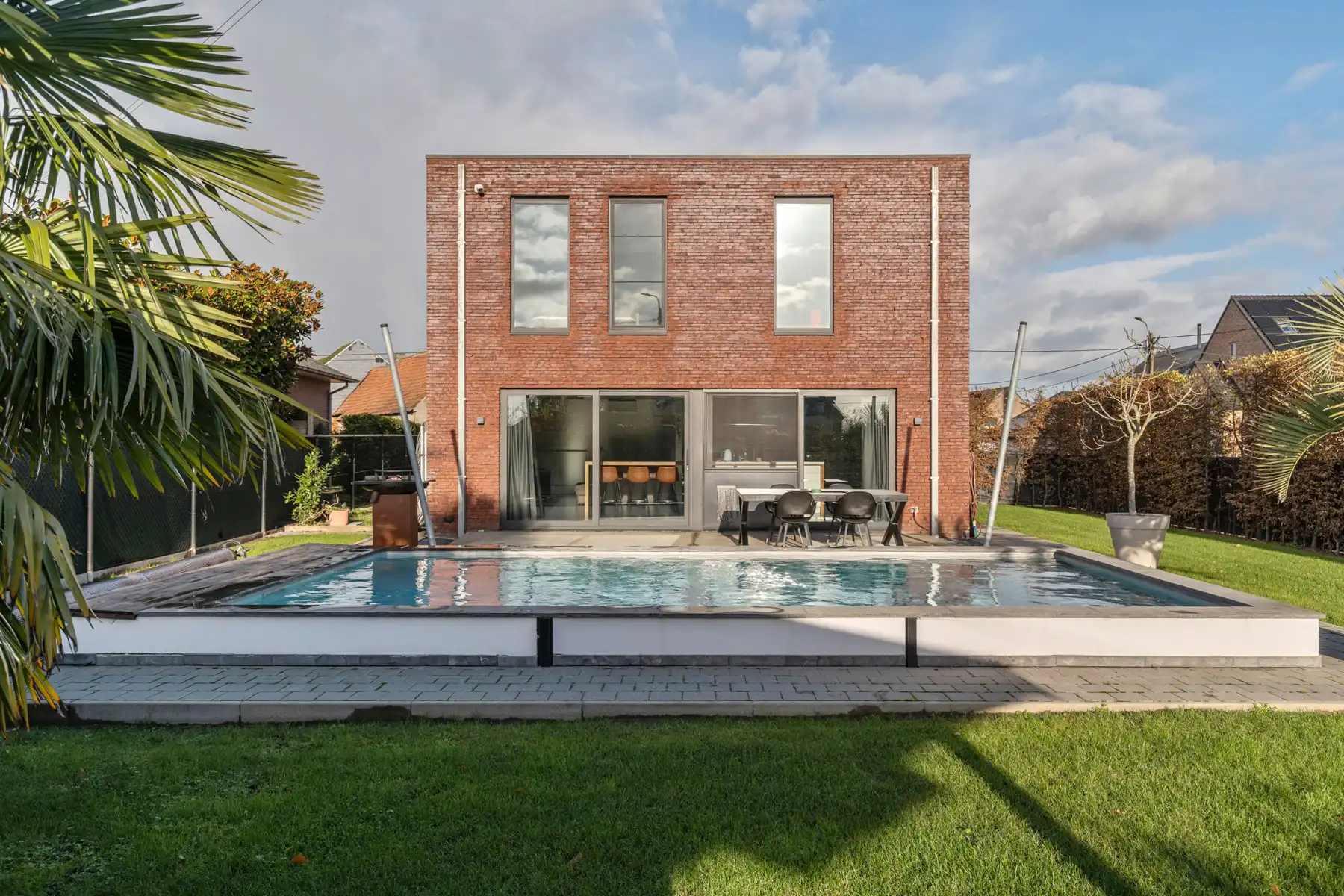 Moderne en exclusieve villa met 4 slpk, zwembad en wellness foto 24