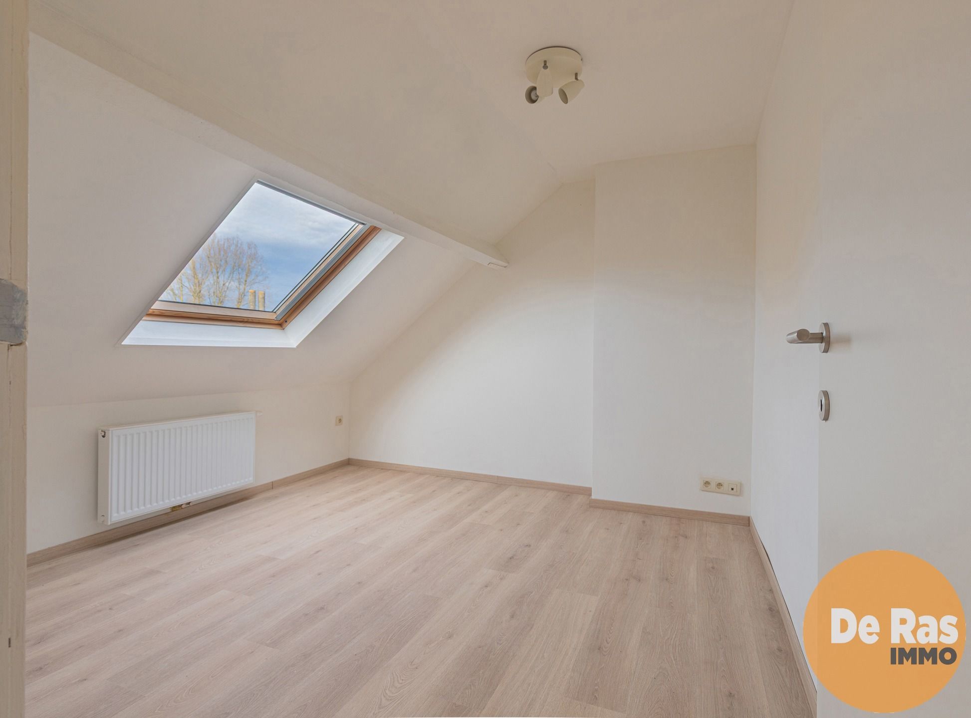 GROTENBERGE - PRACHTIG GERENOVEERDE WONING OP TOPLOCATIE! foto 18