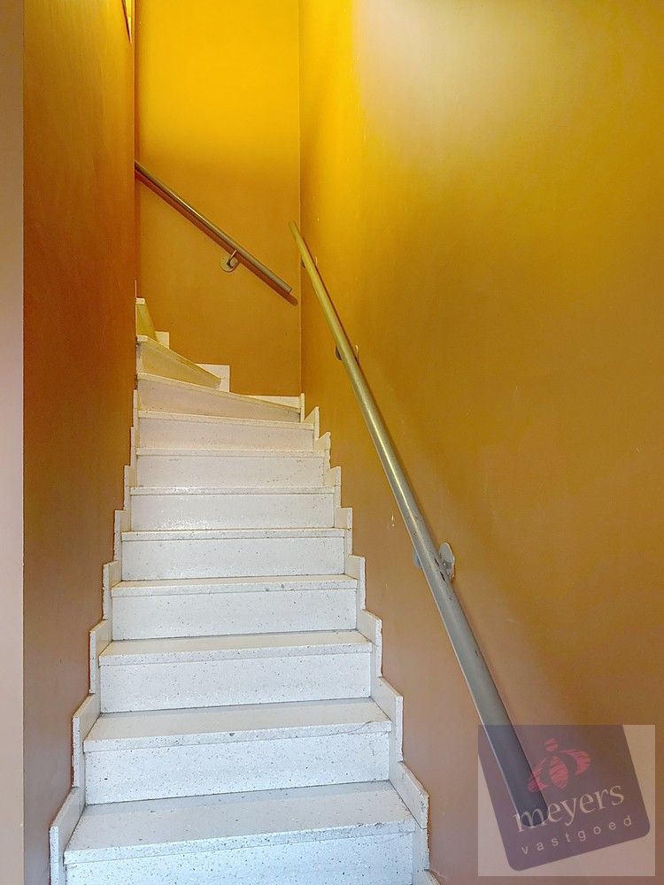 Ruim duplexappartement met 3 slaapkamers op topligging in Hasselt foto 2