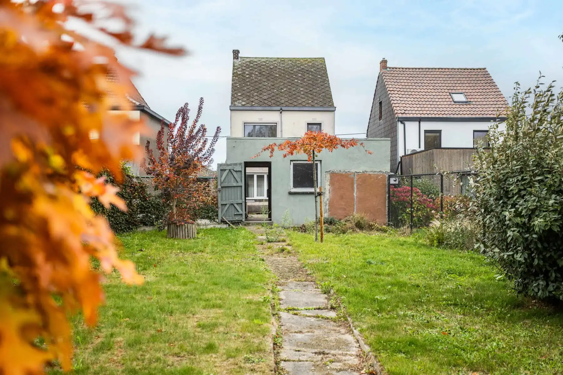 Goed gelegen halfopen bebouwing te Burst foto 17