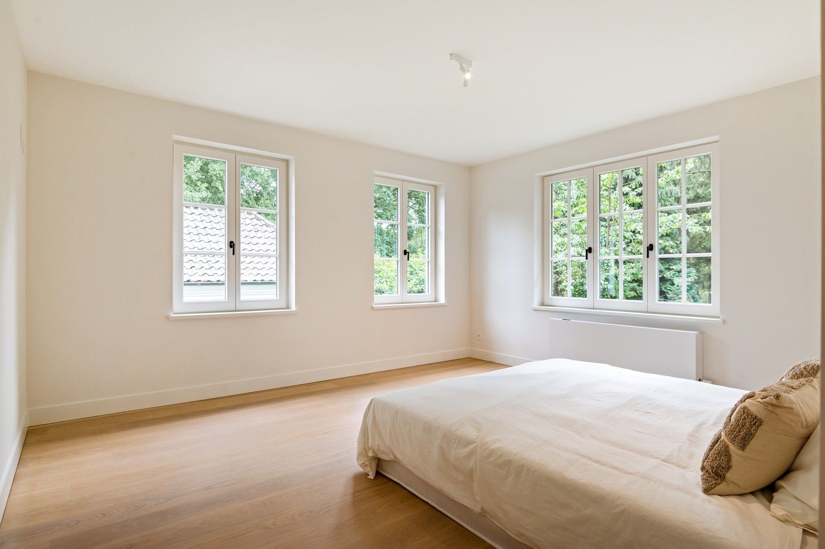Knappe,volledig gerenoveerde villa (EPC 26) met zonnige tuin foto 9