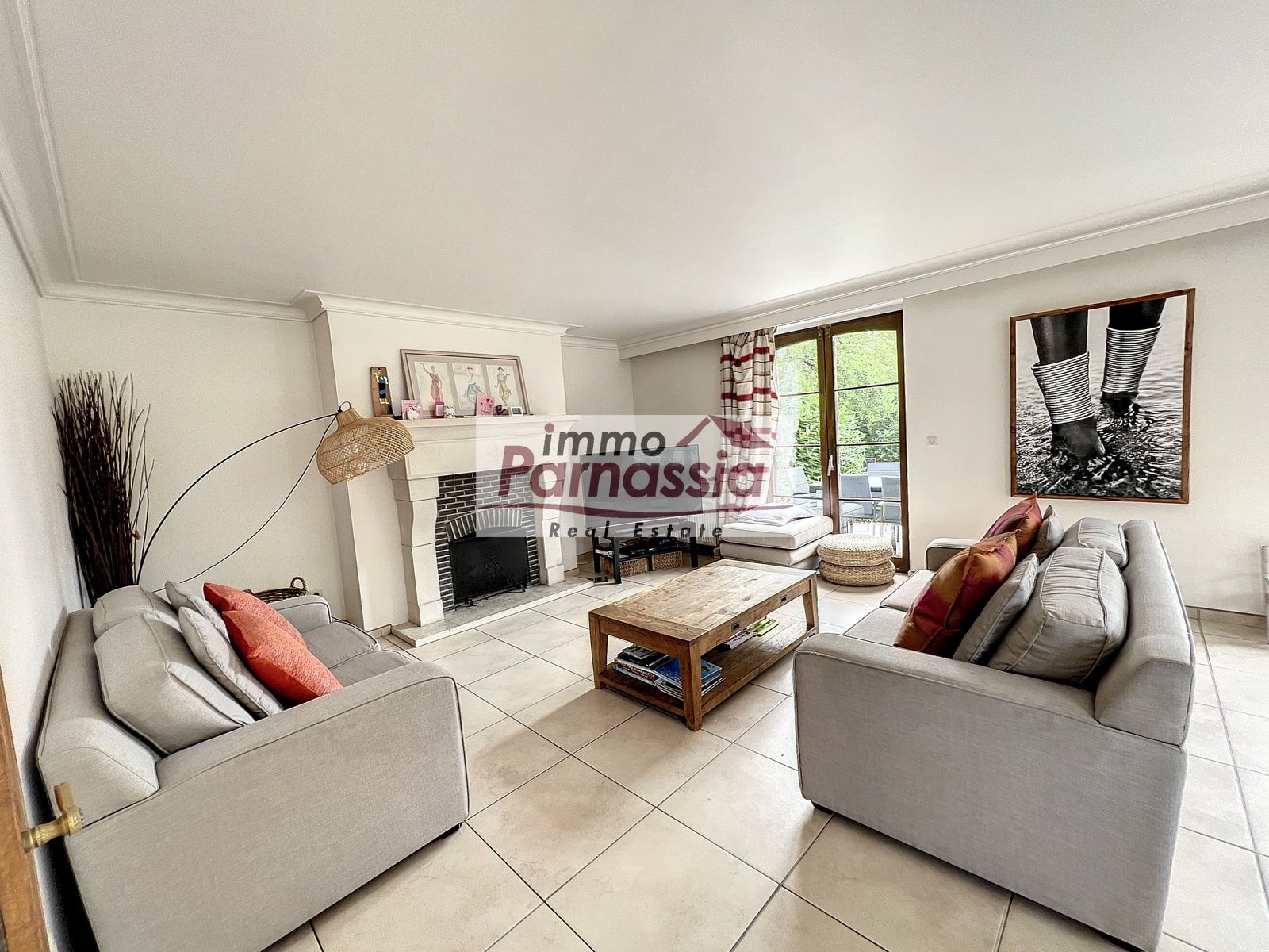 Ruime residentieel gelegen villa nabij de  BSB foto {{pictureIndex}}