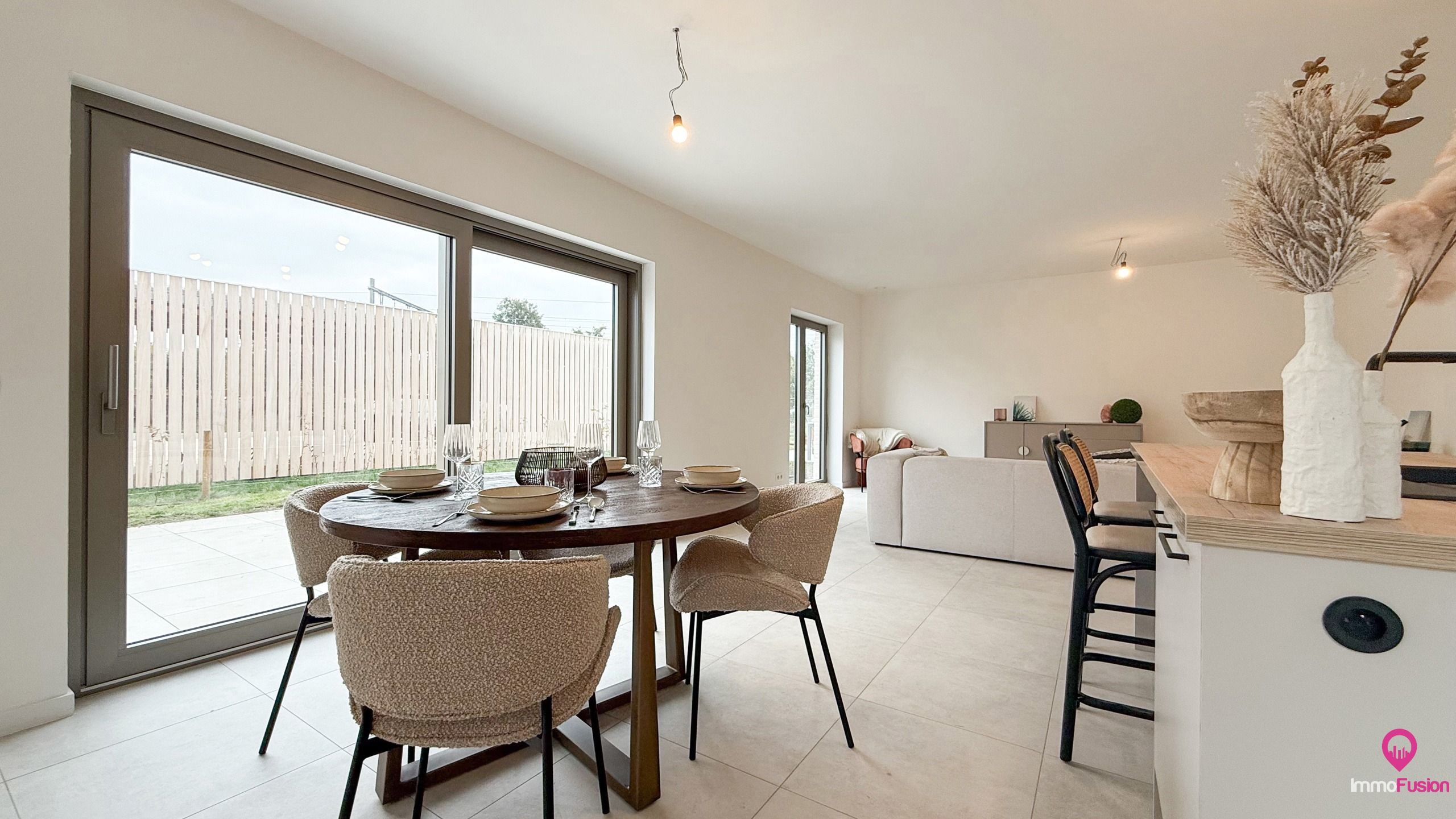 Gelijkvloers appartement met 3 slaapkamers en met een tuin! foto 9