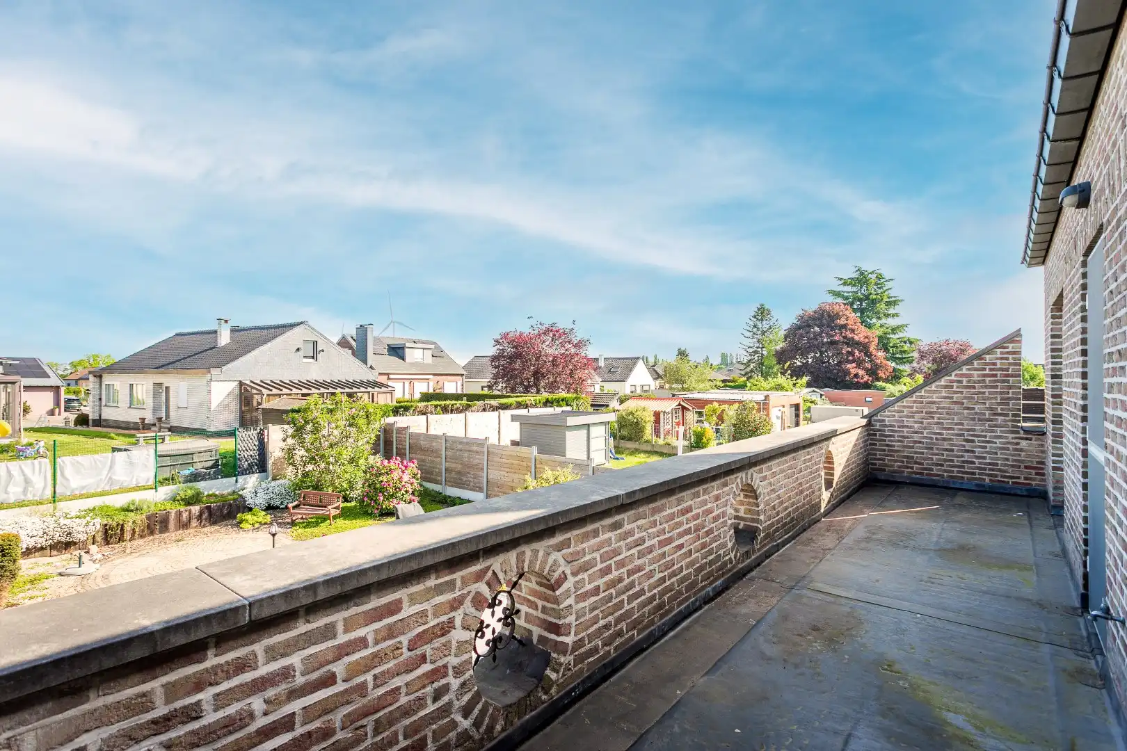 Instapklare gezinswoning met 3 slpk. en ruime tuin foto 23