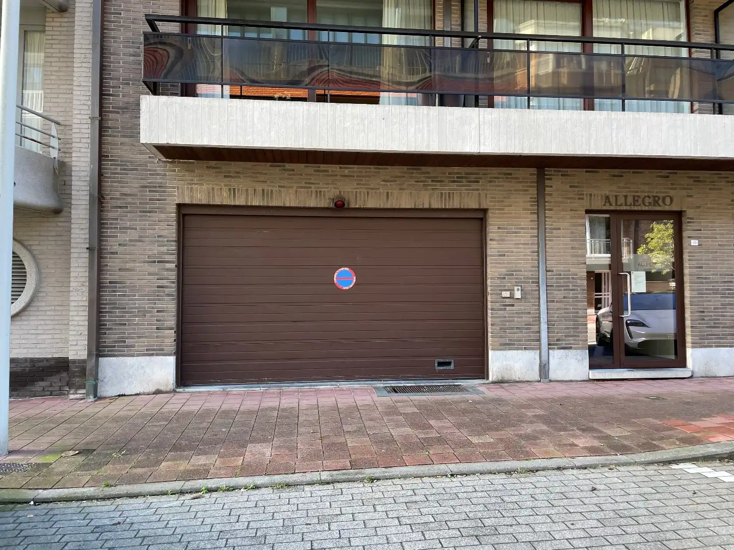 Garagebox te koop in hartje Knokke – Van Bunnenlaan 20 foto 6