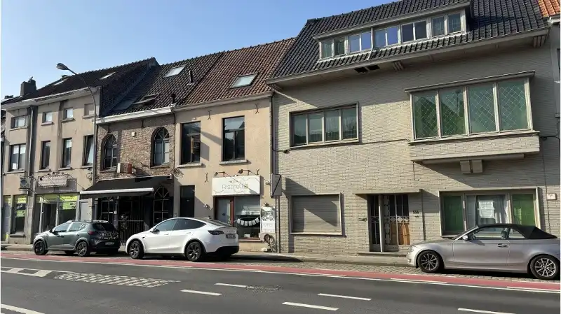 Horecapand met TERRAS te koop ( met overname ) in de Moerkerkse Steenweg in Sint-Kruis Brugge foto 15