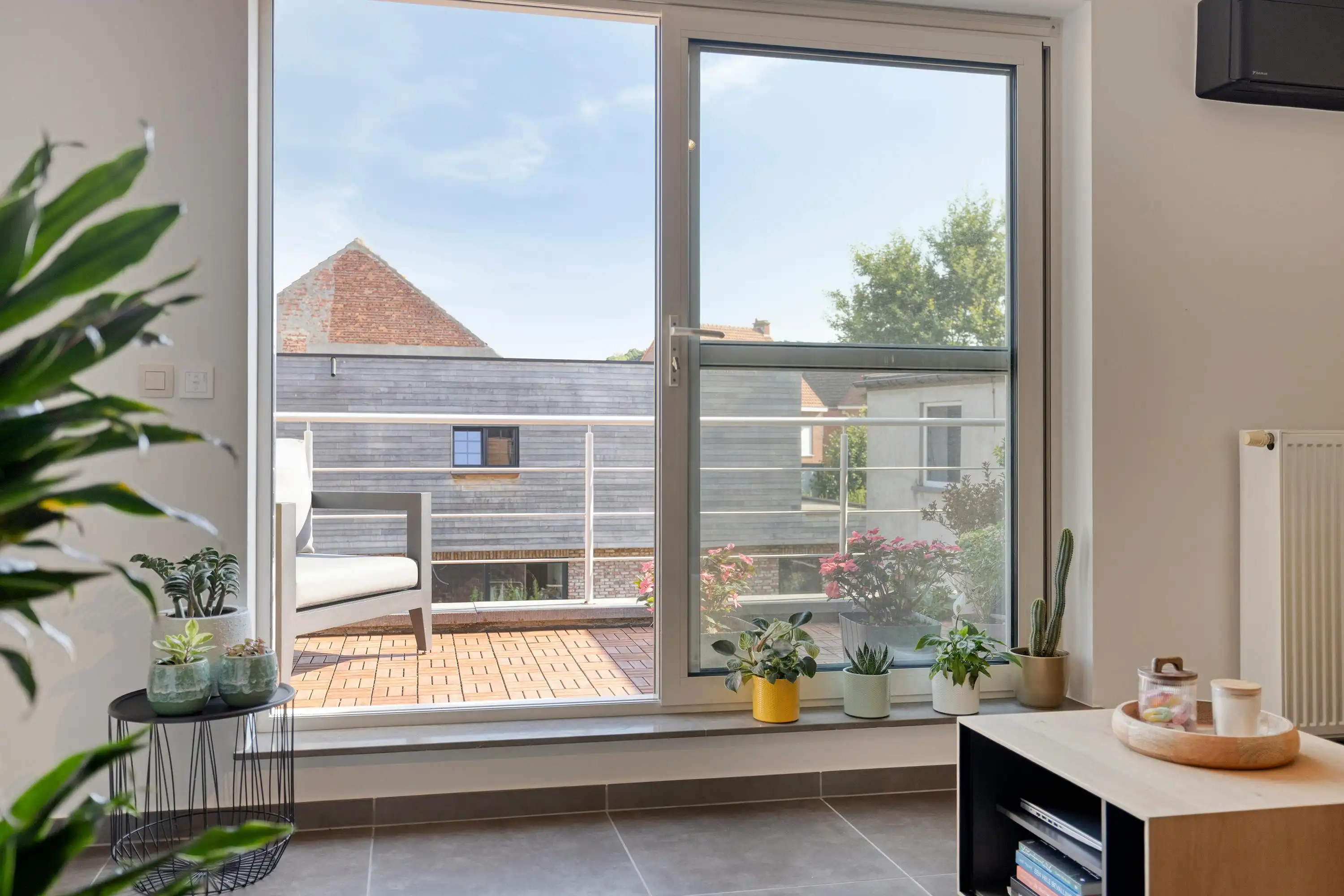 Duplex appartement met 2 slaapkamer te koop in Zandvliet!  foto 16