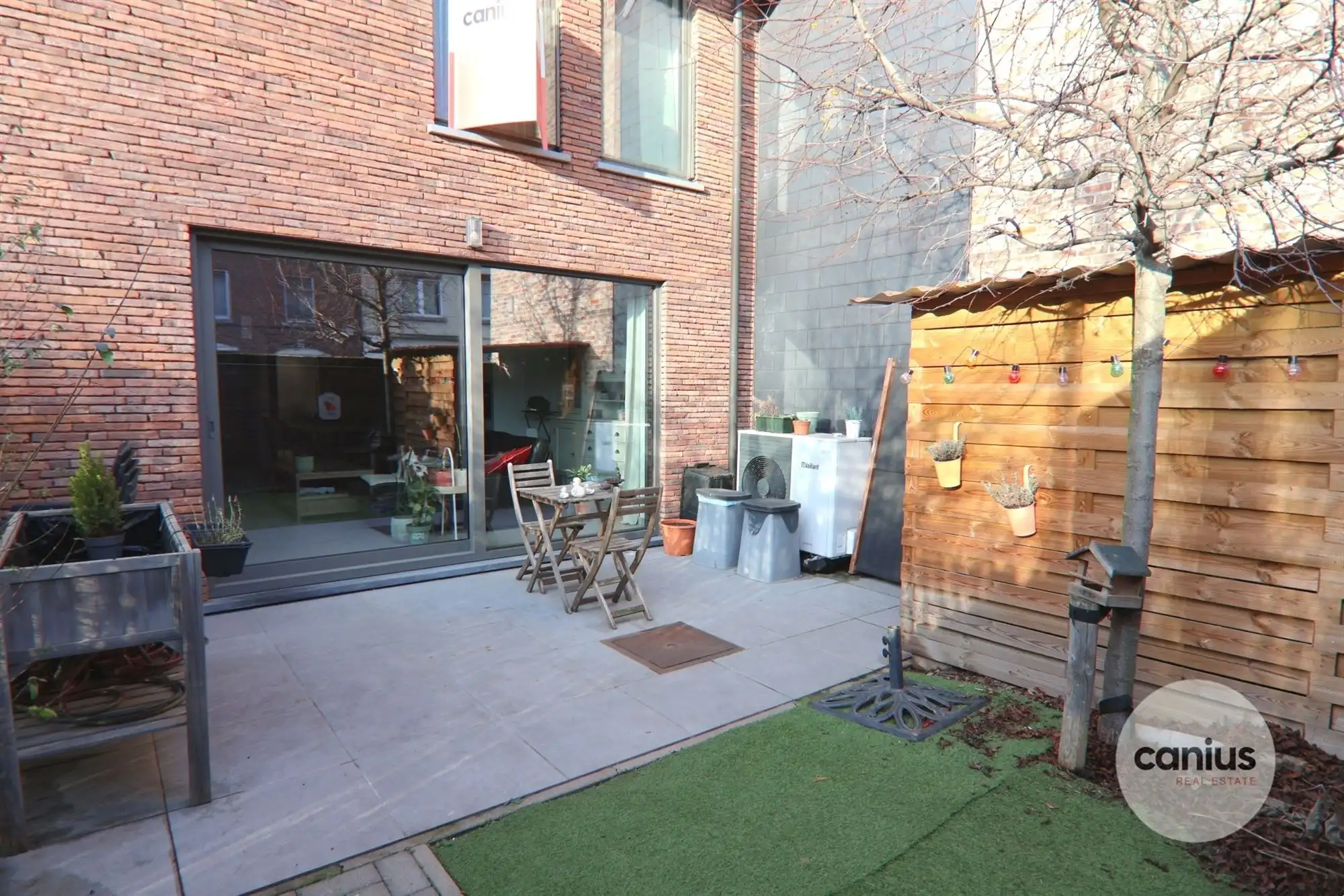 HEDENDAAGSE WONING NABIJ HET CENTRUM foto 13