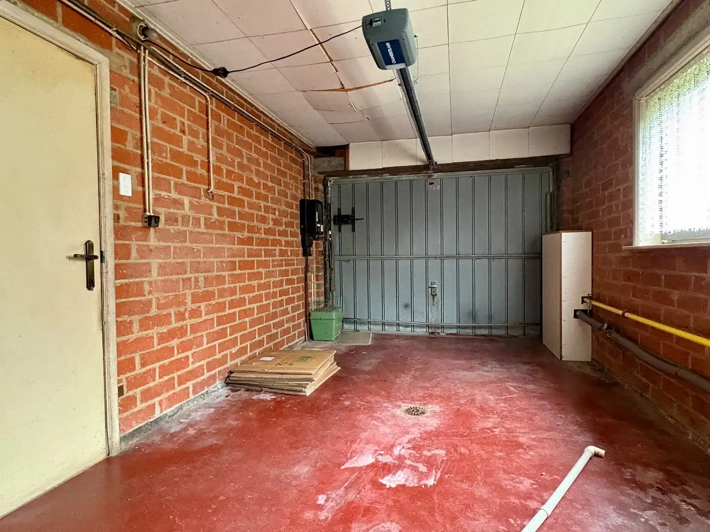 Te renoveren gelijkvloerse villa op 954 m² met landelijke verzichten te Bavikhove. foto 13