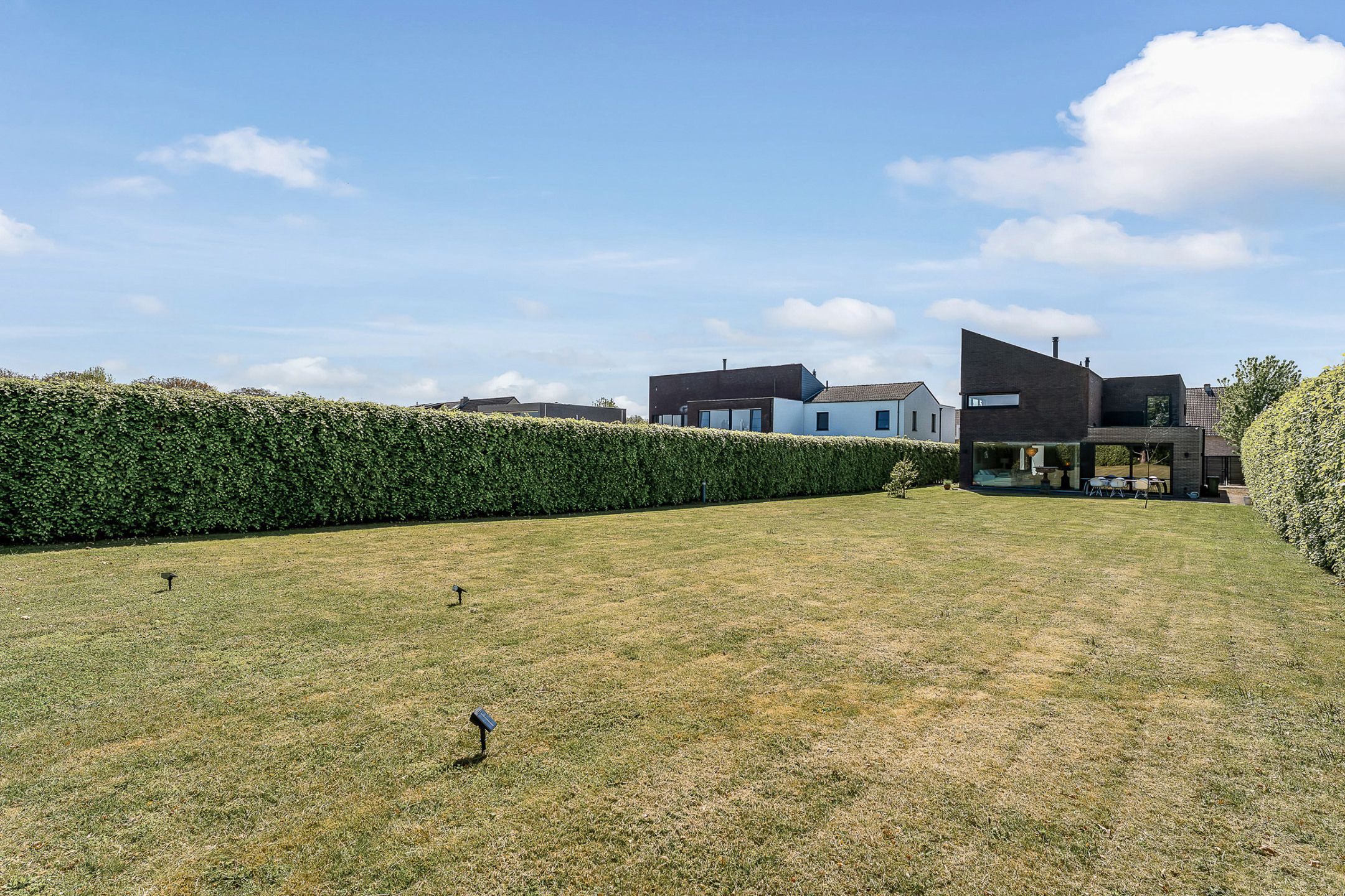 Moderne villa op royaal perceel van 11a19ca foto 31