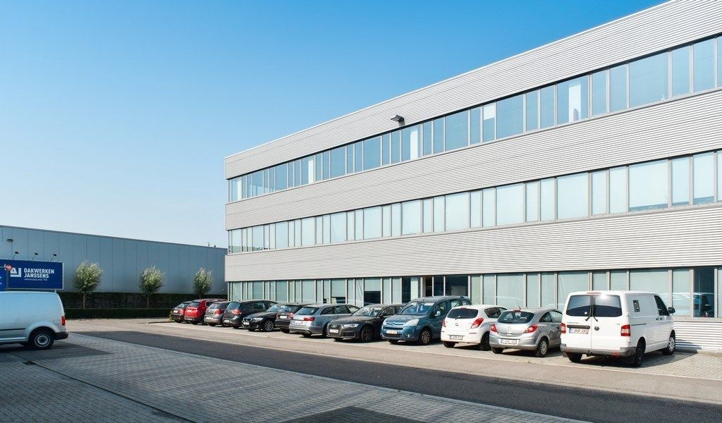 Kantoren te huur nabij E313 in het industriepark Wommelgem foto 14
