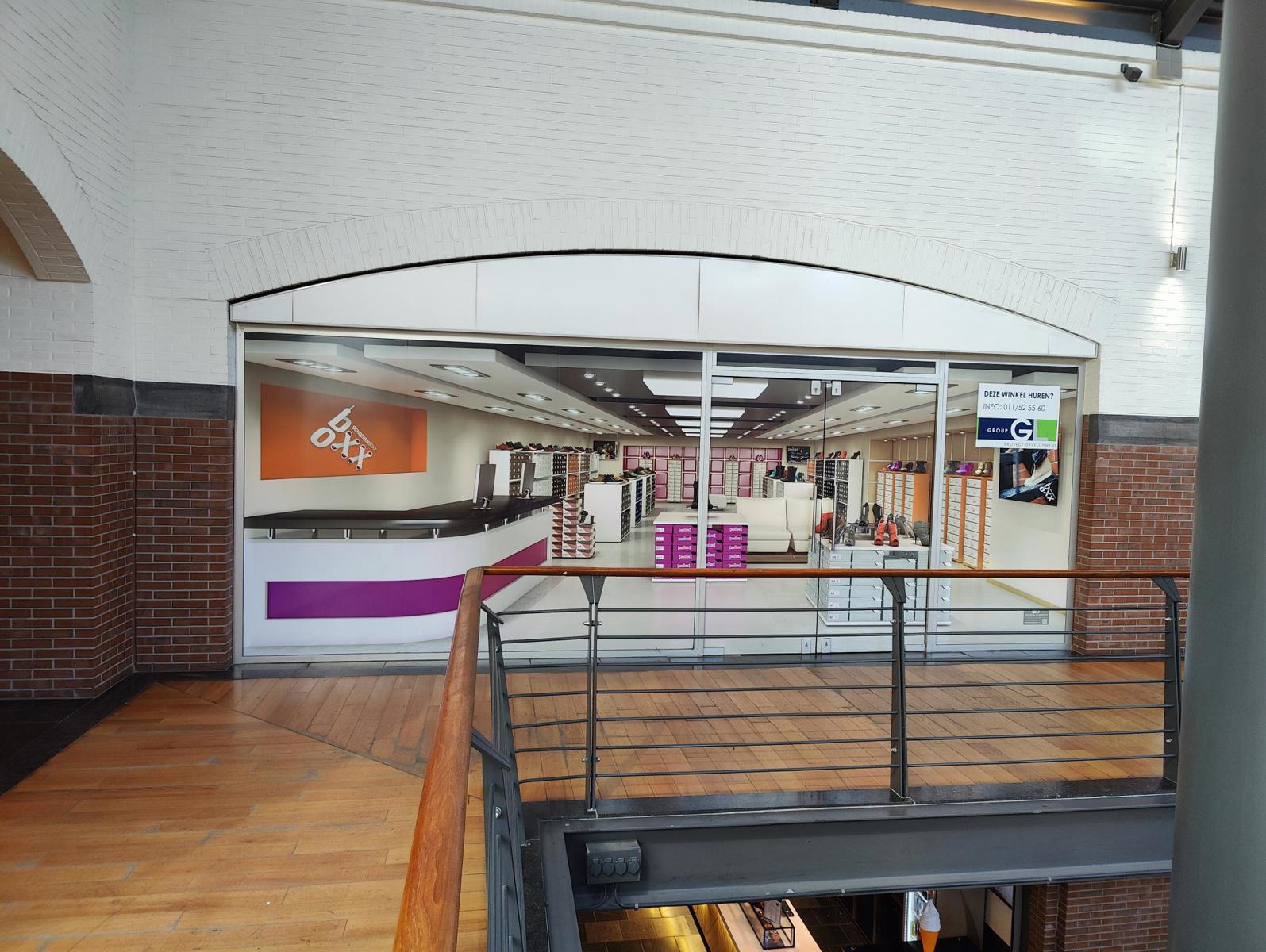 Shopping Center den Tir foto 3