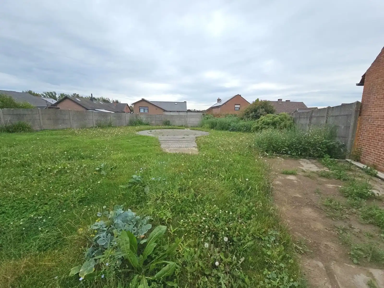 Charmante gelijkvloerse woning in een rustige residentiële omgeving. foto 37