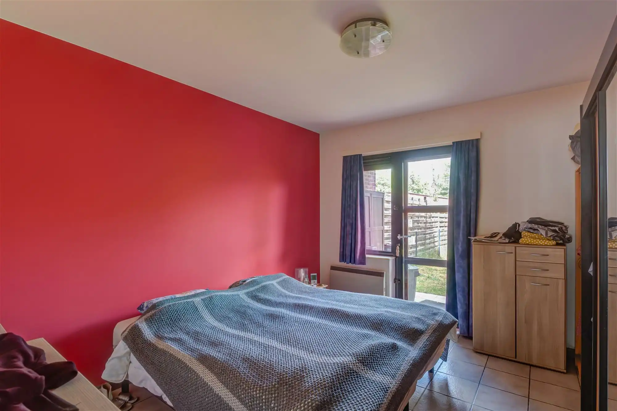 gelijkvloers 2-slaapkamer appartement met mooie tuin foto 8