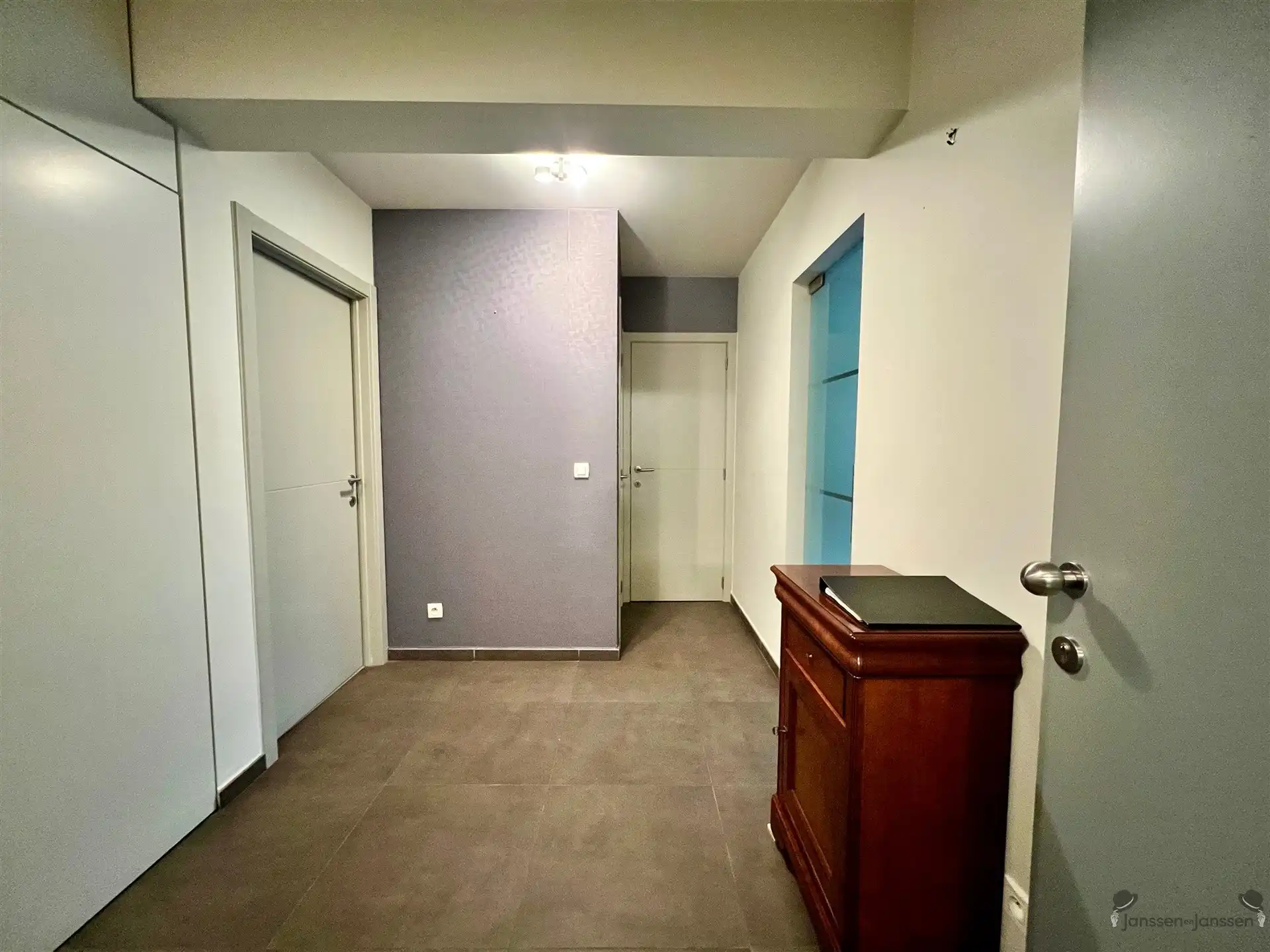 Gelijkvloers appartement met tuin + parking foto 14