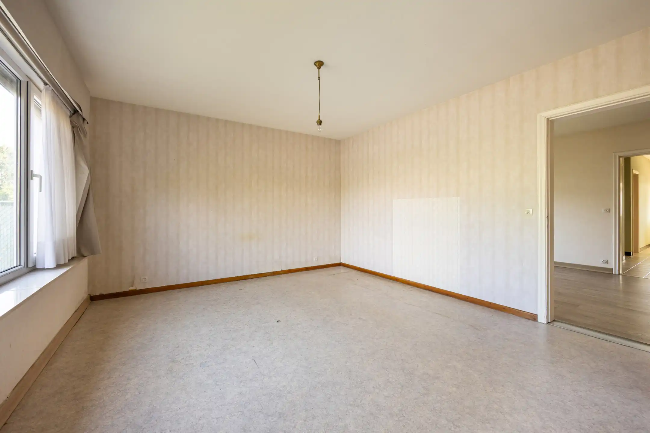 Zeer gunstig gelegen gelijkvloerswoning met 2 slpk op 723 m² foto 16