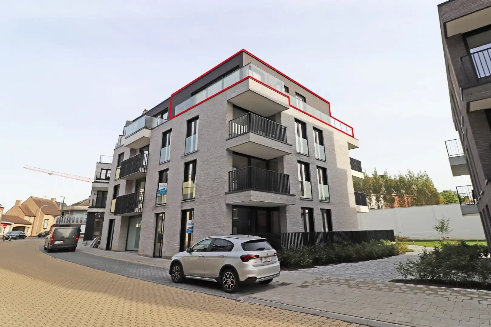 Prachtige penthouse met ruim terras foto {{pictureIndex}}