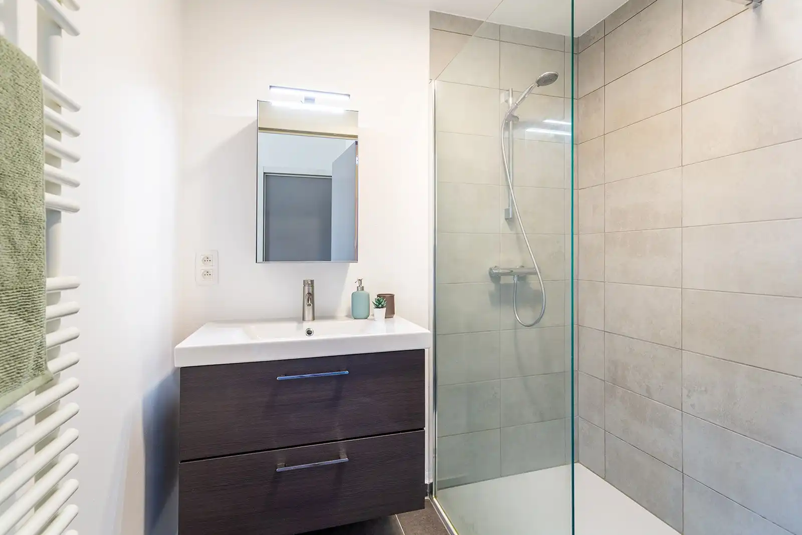 Instapklaar, energiezuinig en rustig wonen in Lier foto 8