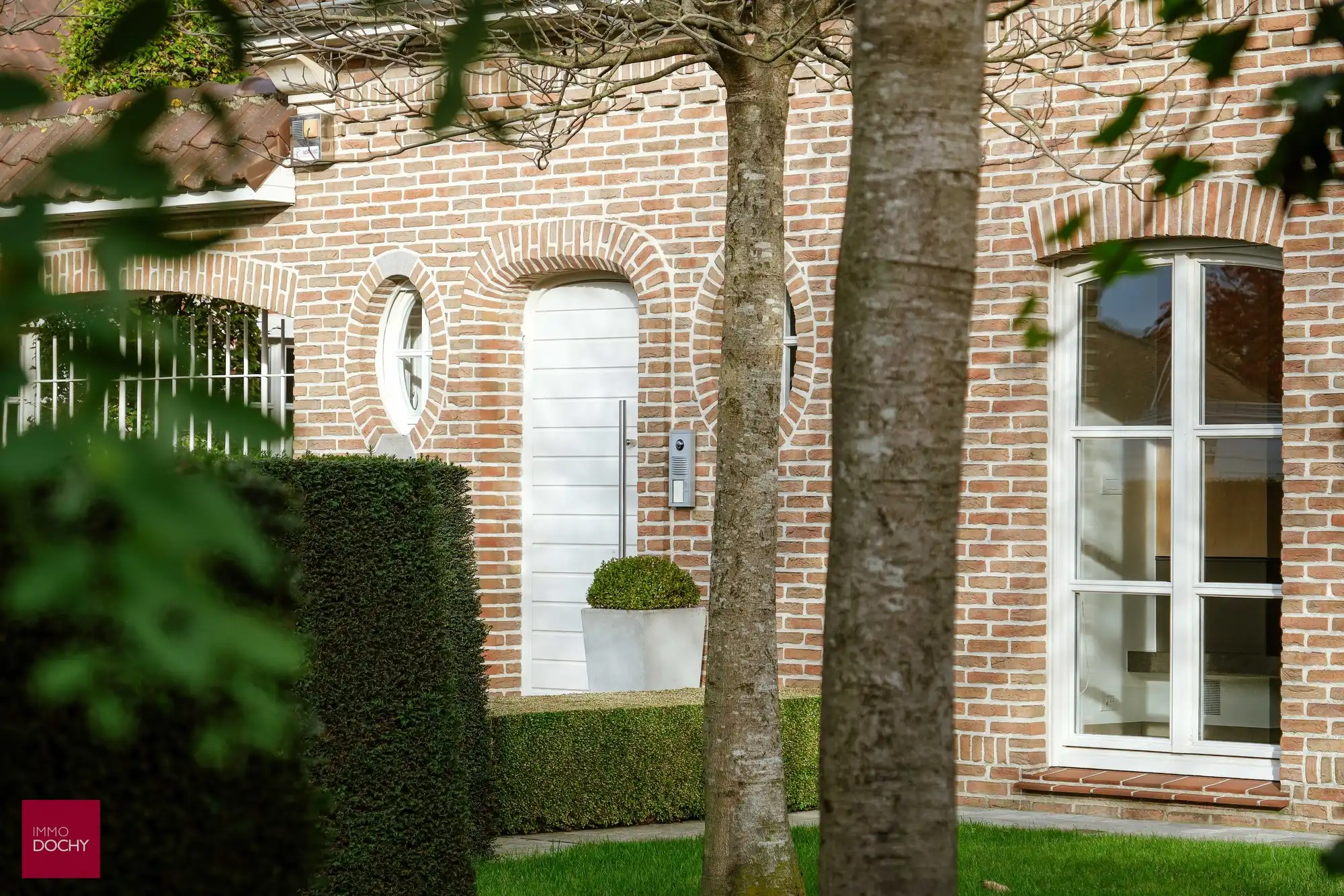 Standingvolle afgewerkte villa op rustige centrale ligging | doodlopend straatje foto 5