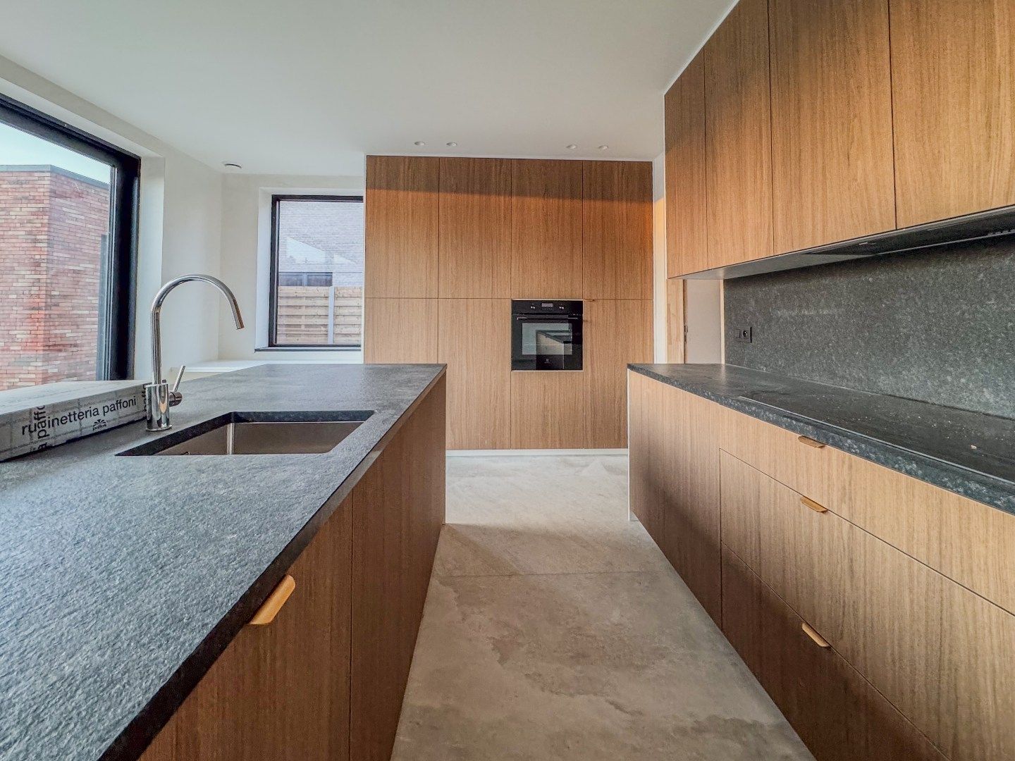 Energiezuinige nieuwbouwwoning met 3 slaapkamers, ruime garage en tuin. foto 5