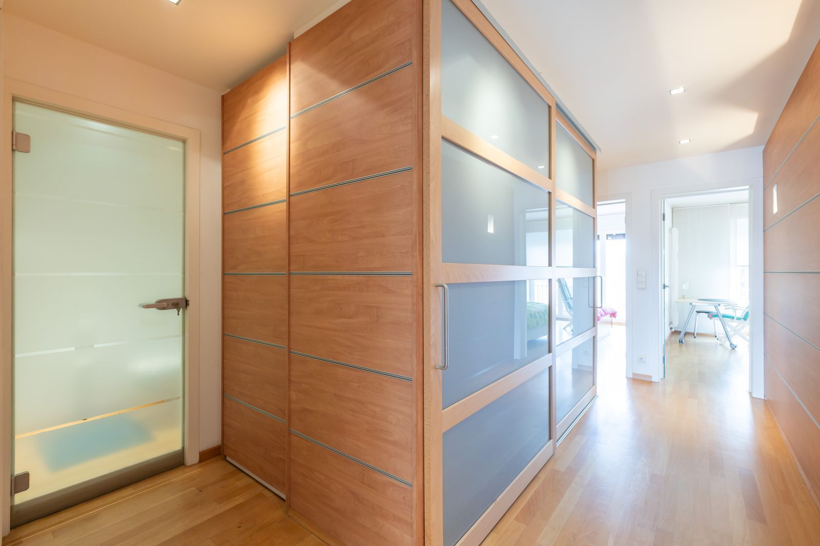 Subliem appartement met 2 slpk en terras met open groenzicht foto 9