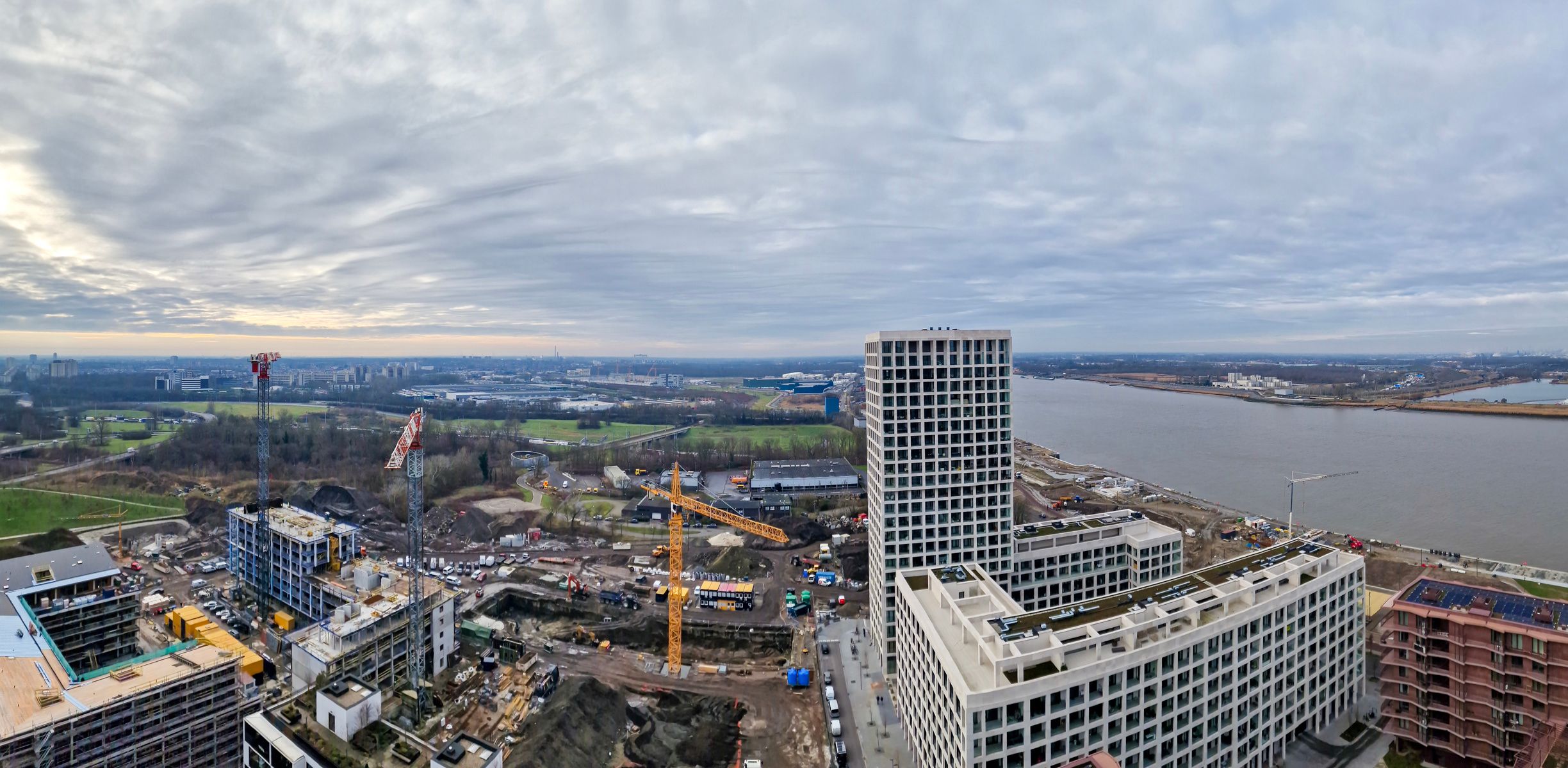 Prachtig 2-kamer app. met prachtig zicht over park en stad foto 20