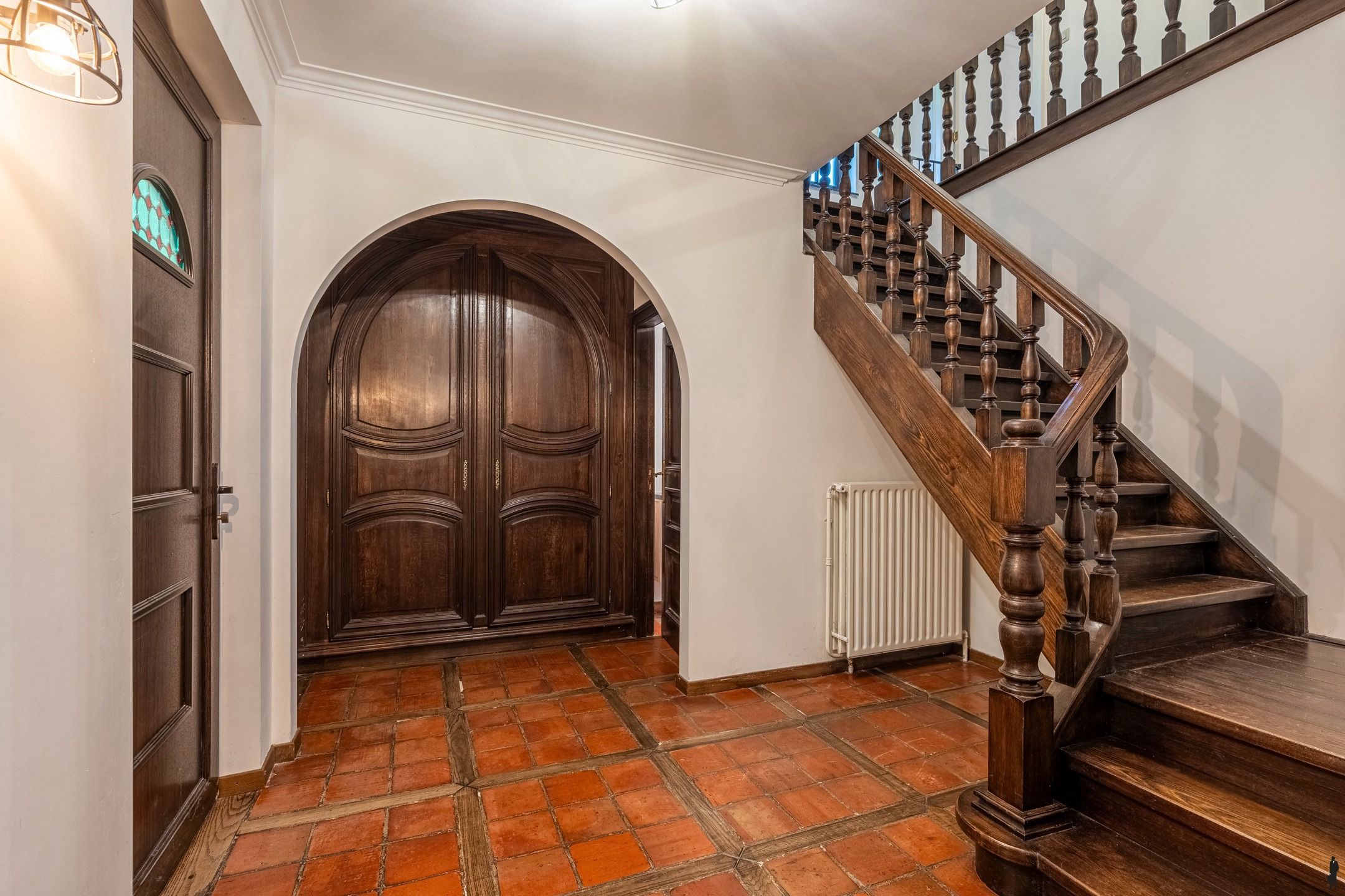 Grotendeels gerenoveerde villa met 4-5 slpk. in centrum Ravels foto 20