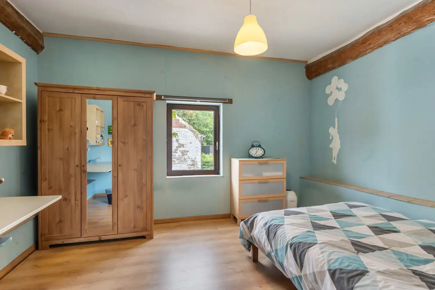 Charmante woning met zonnige tuin, grote garage en eindeloze mogelijkheden foto 19