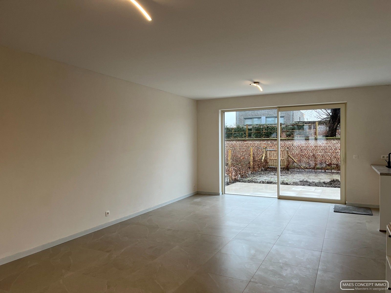 Nieuwbouwwoning te huur in rustige omgeving in Vichte foto 2