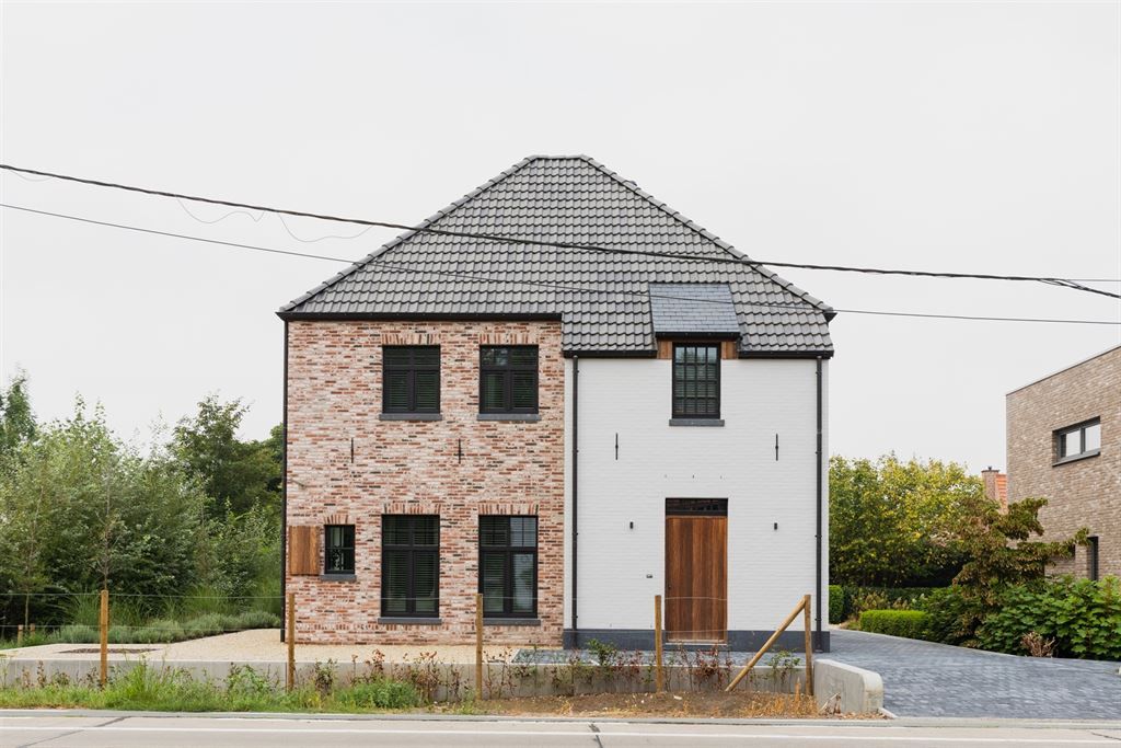 Instapklare nieuwbouwwoning nabij Herent Centrum foto {{pictureIndex}}