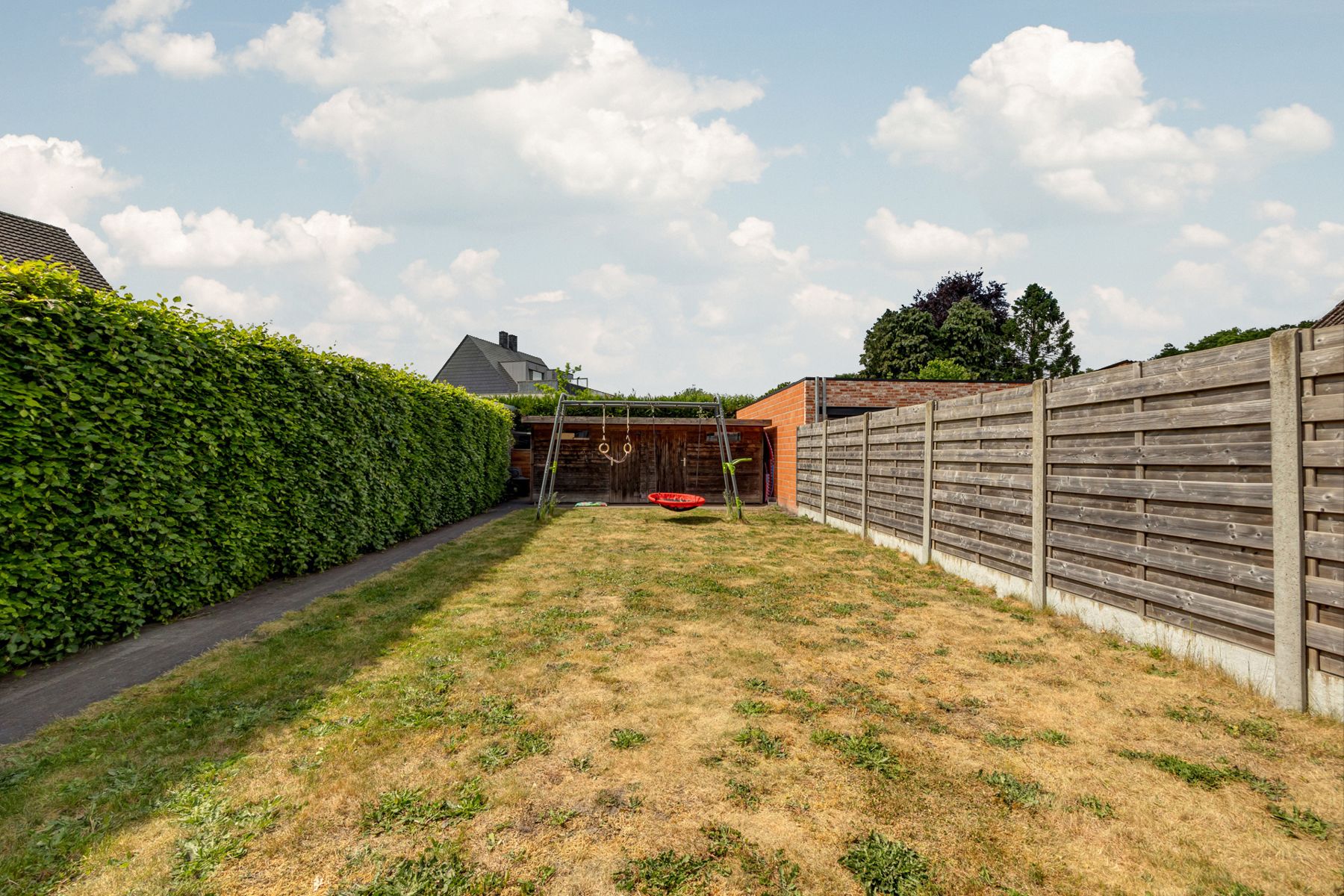 Dorpswoning met 3 à 4 slpks, garage en tuin in Sint Antonius foto 13