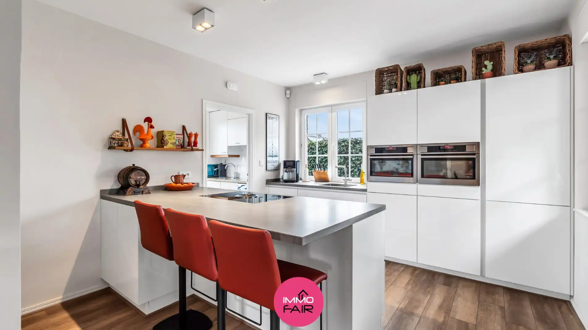 Vrijstaande woning op royaal perceel met panoramisch uitzicht, vlakbij Maastricht foto 7