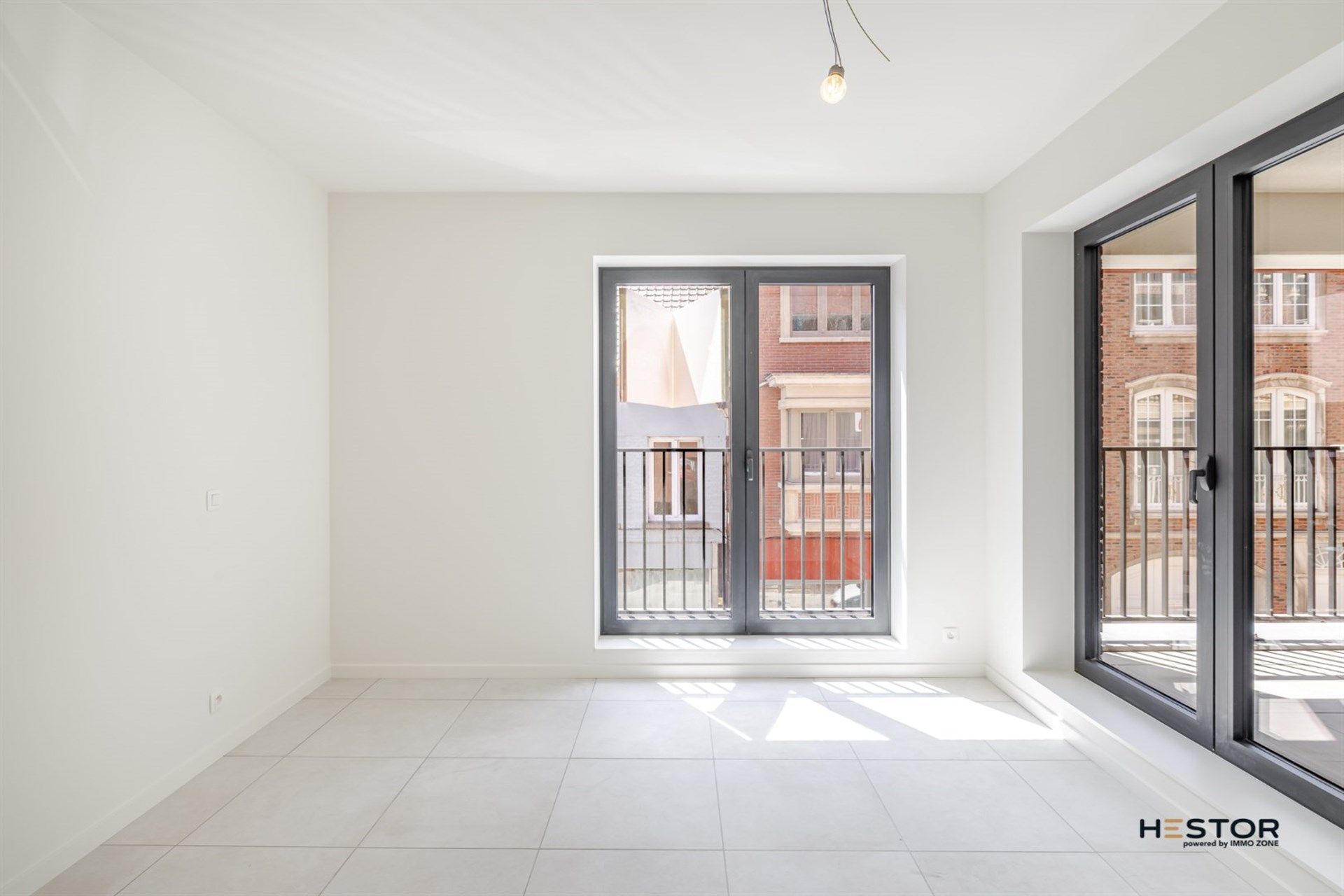 Afgewerkt nieuwbouwappartement met 2 slaapkamers foto 6