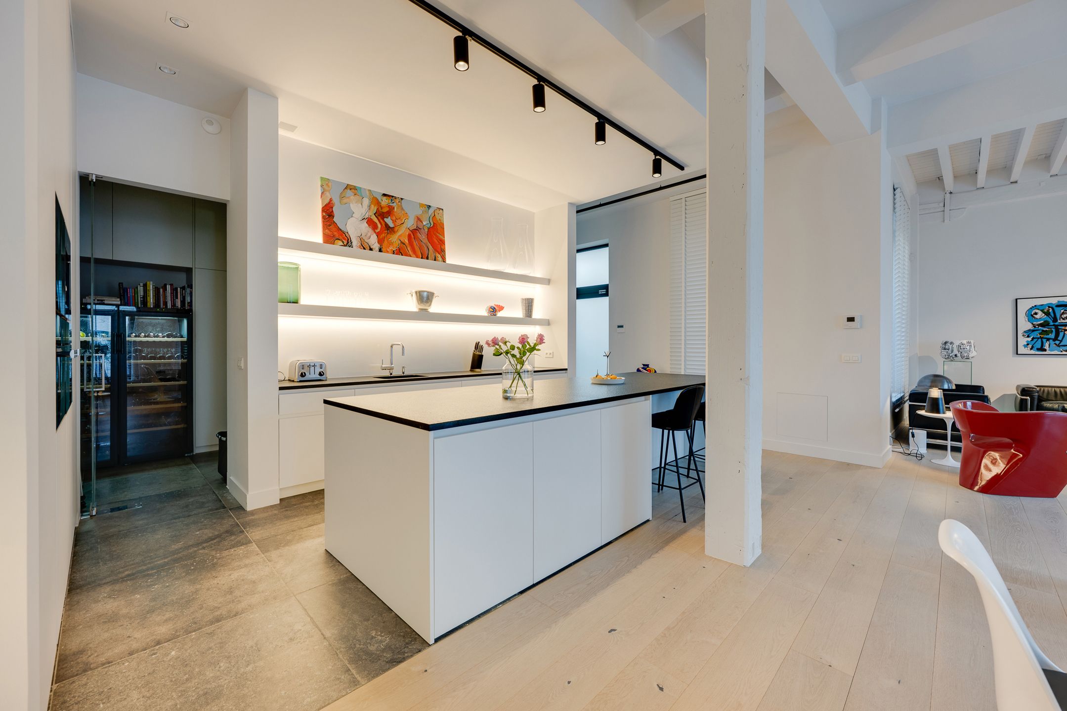 Exclusieve loft met terras op een unieke locatie aan het MAS foto 7