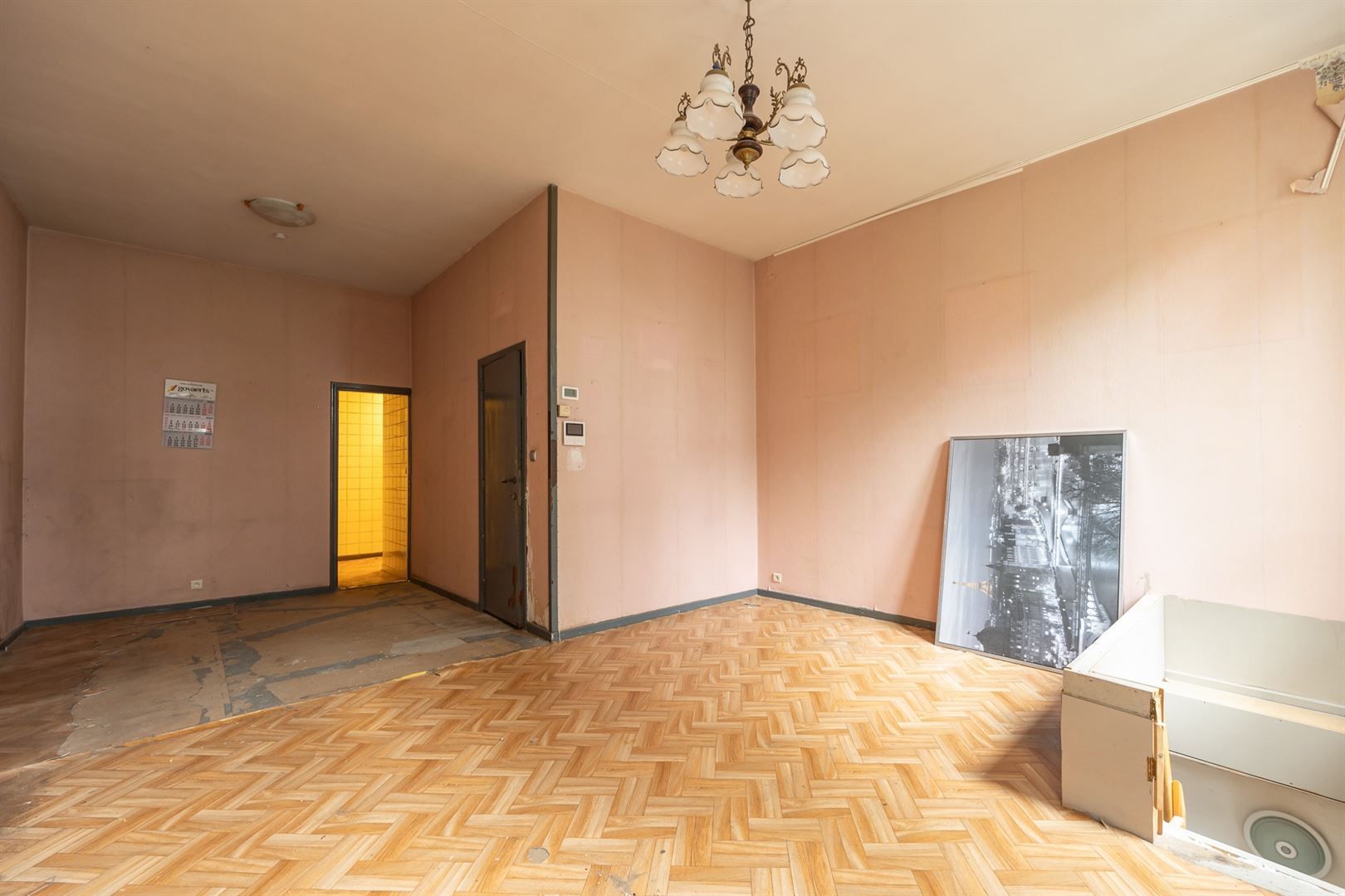 Te renoveren opbrengsteigendom op premium locatie foto 13