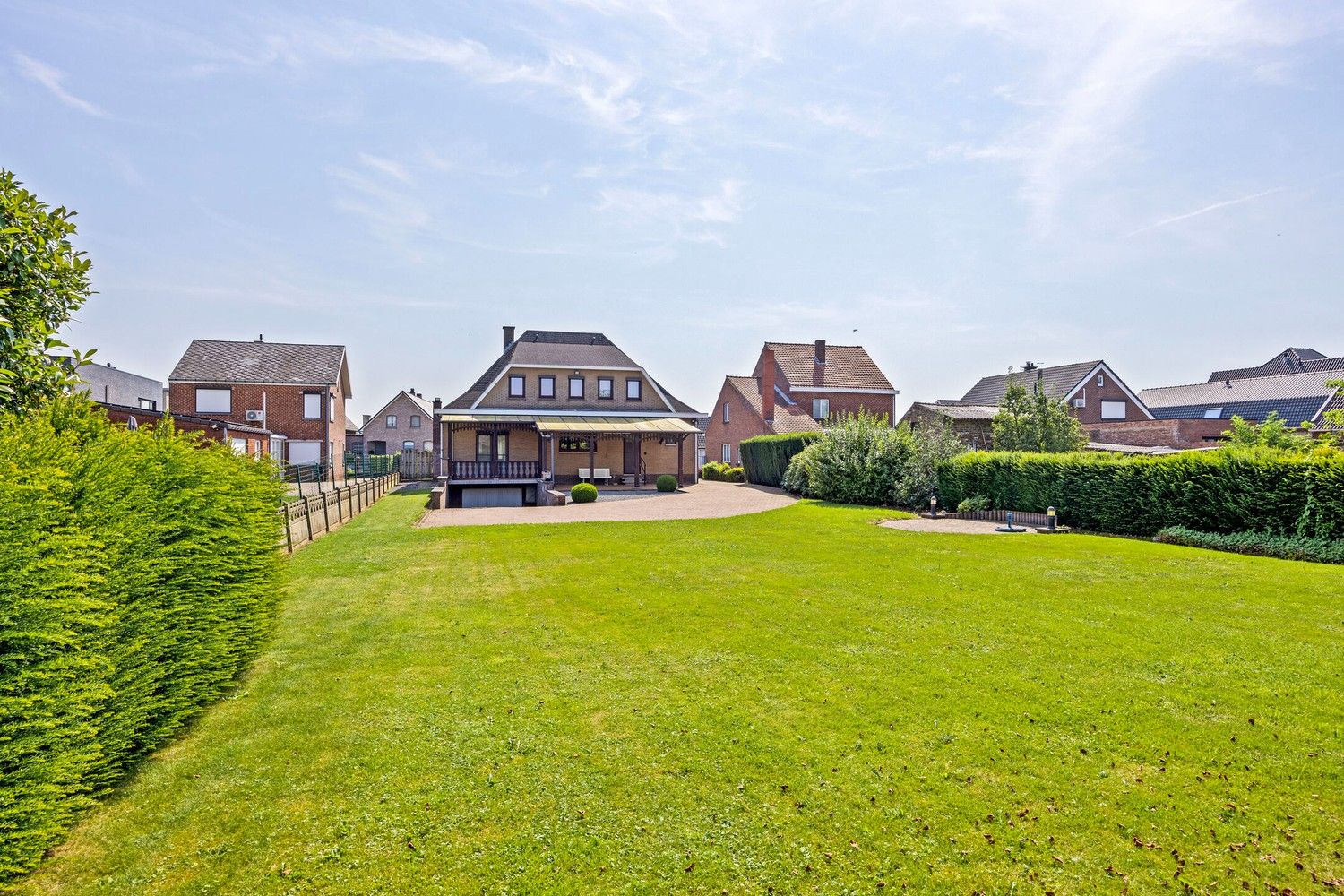 Vrijstaande woning op een ruim perceel in Uikhoven/Maasmechelen foto 35