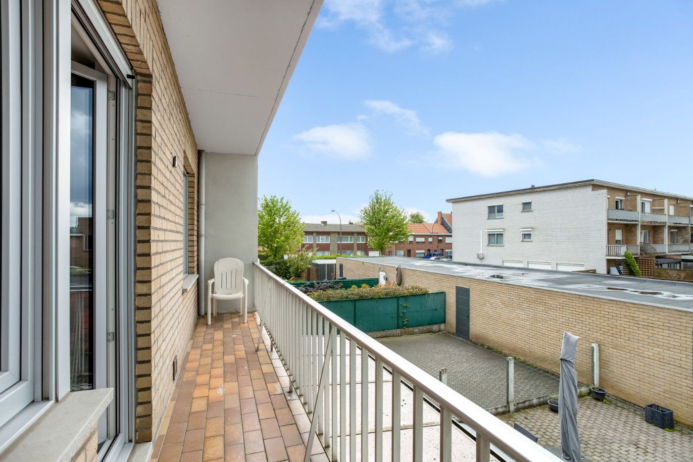 Instapklaar appartement met 2 slaapkamers, balkon en garagebox. foto 11