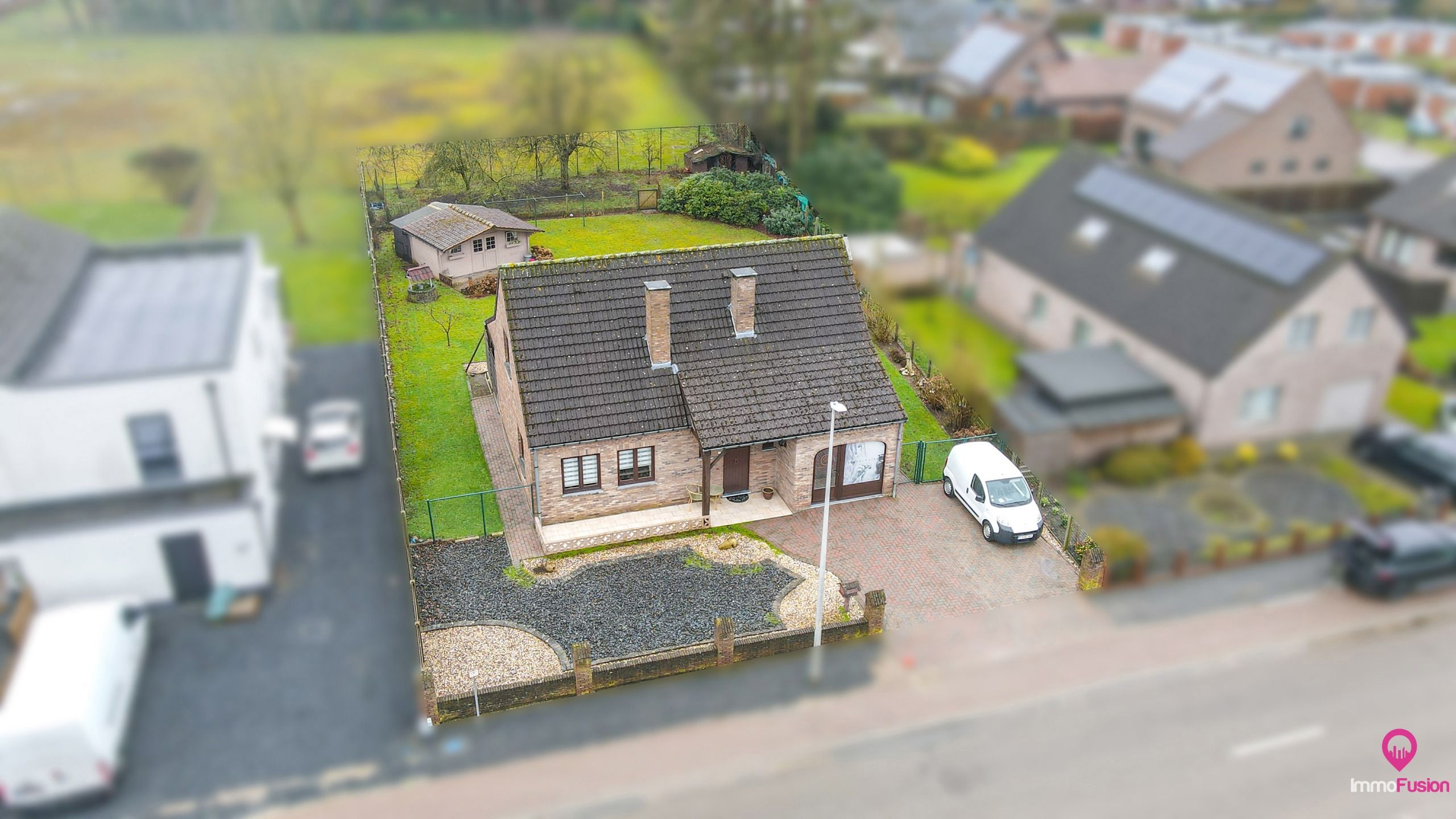 Gezellige woning met 3 slaapkamers en prachtige tuin! foto 47