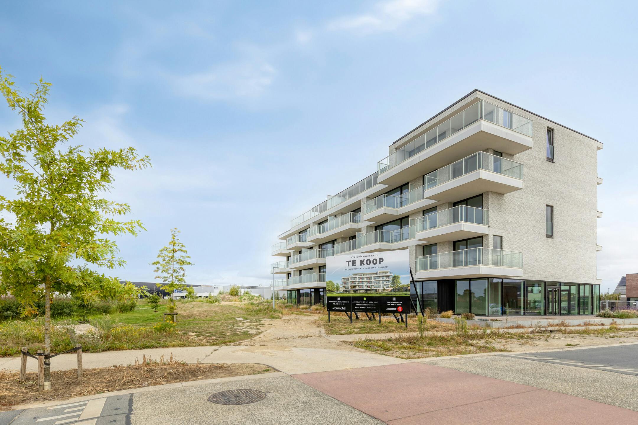 Volledig ingerichte én geschilderde modelappartement! foto 22