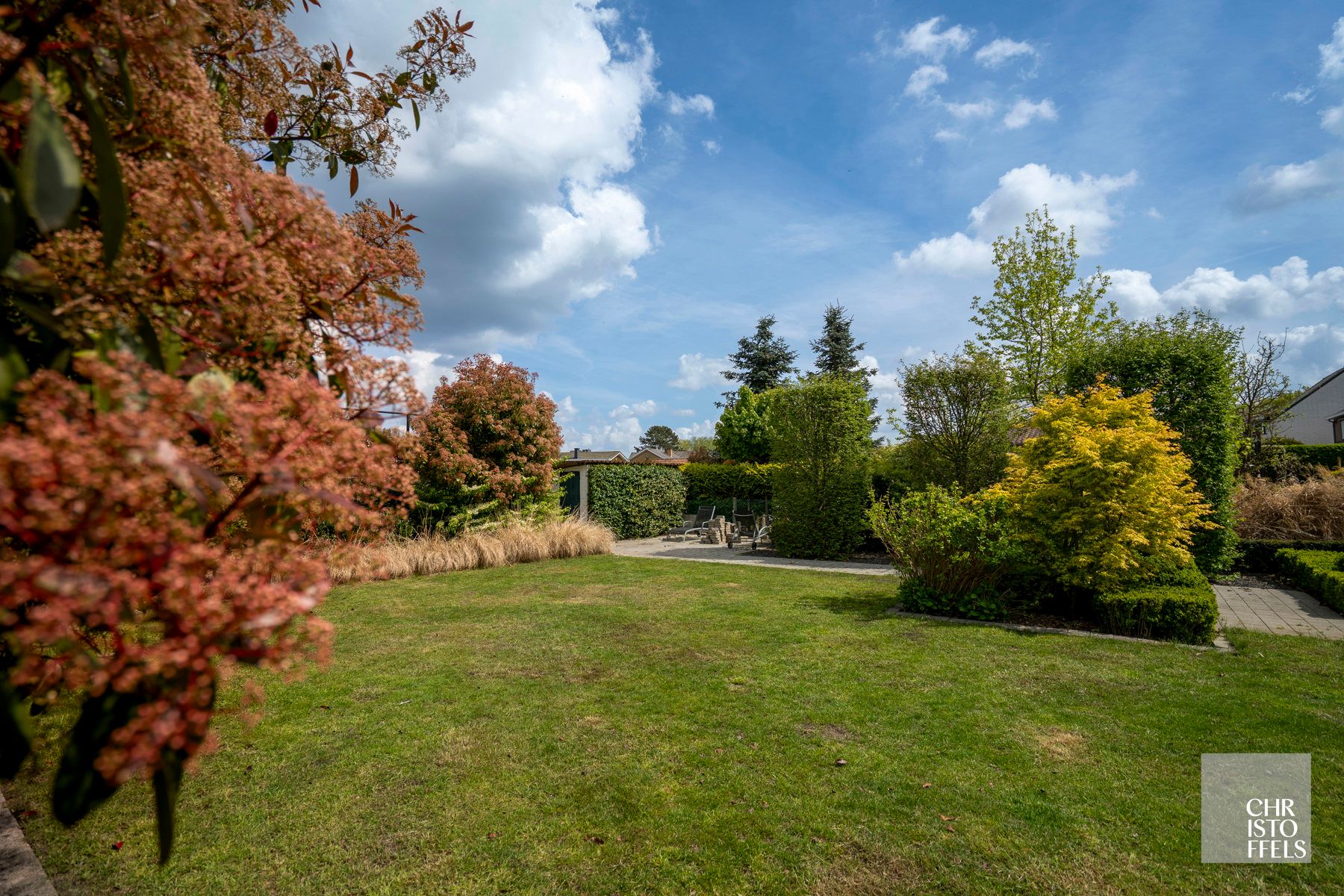 Stijlvolle villa op toplocatie in Lanaken! foto 13