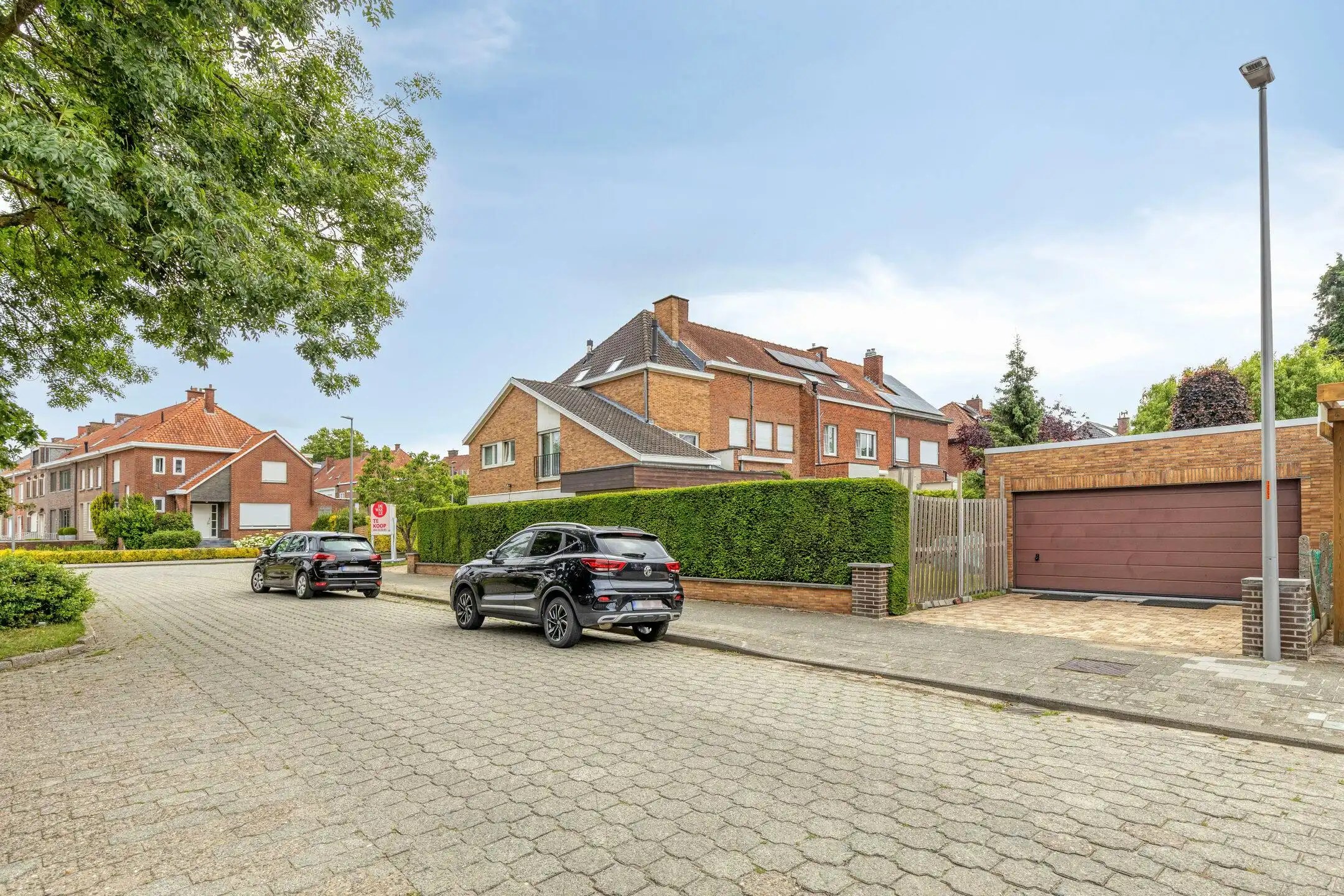 Ruime gezinswoning op toplocatie in Kortrijk foto 18
