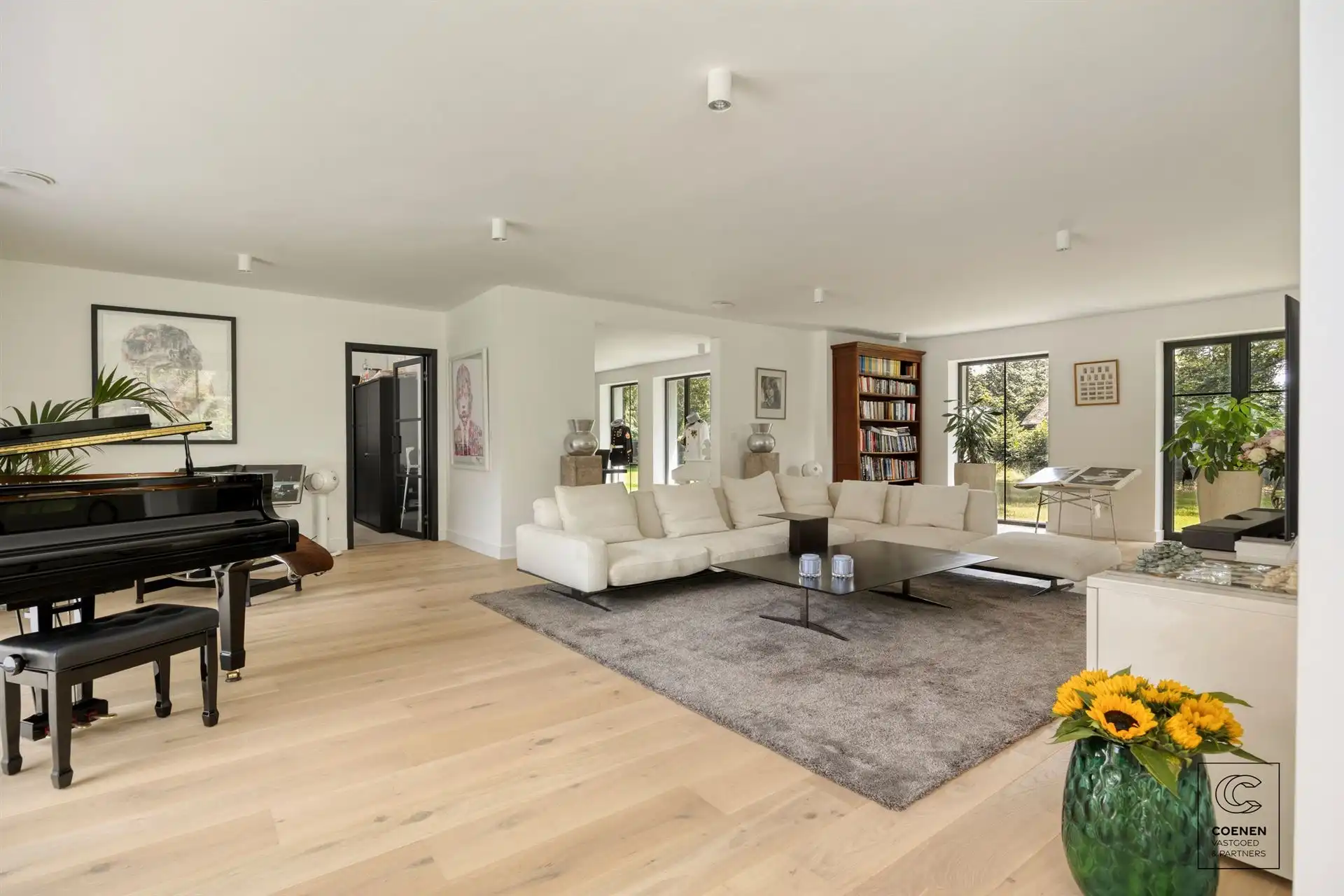 Prachtig gerenoveerde villa op toplocatie te Schilde foto 11