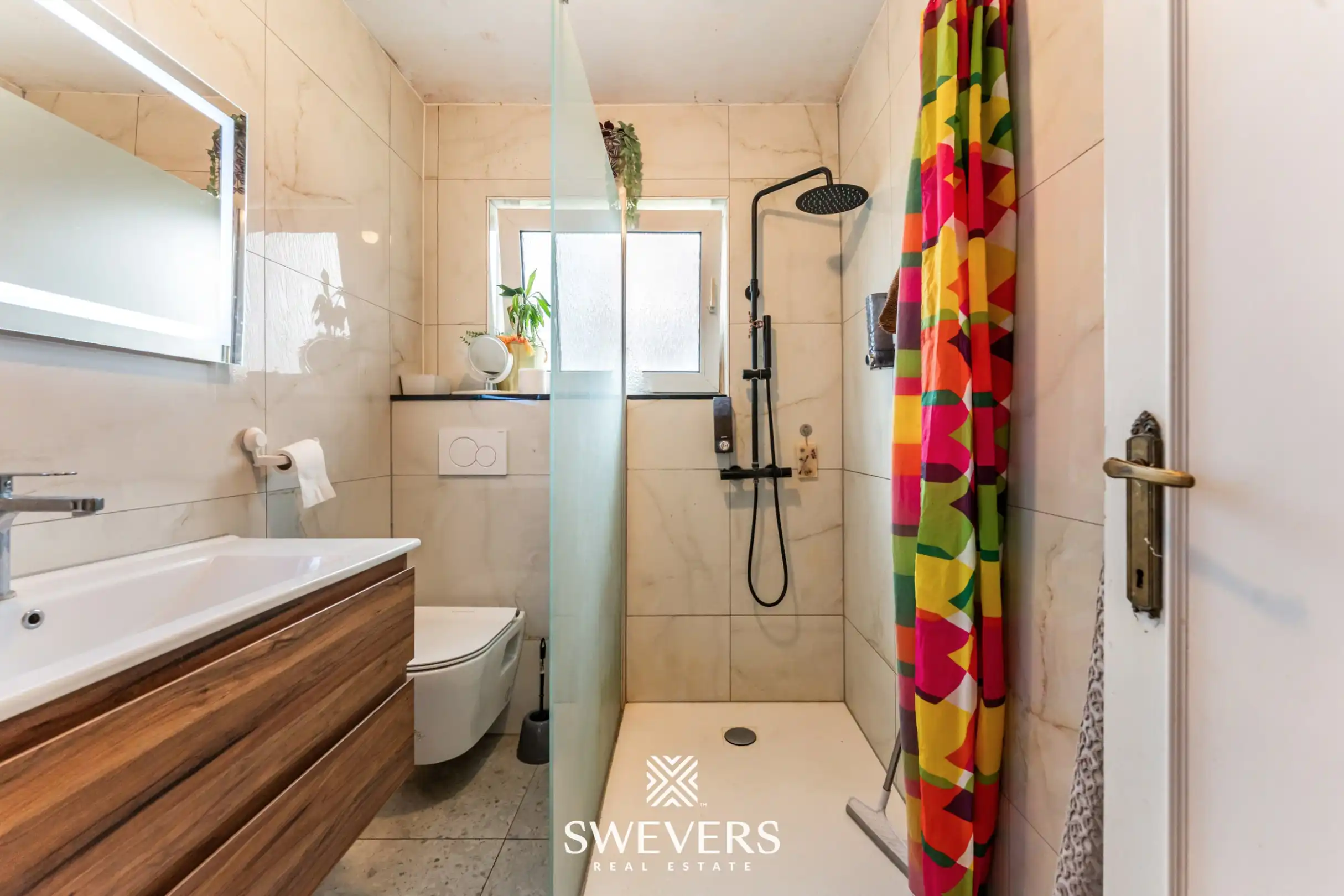 Ruime split-levelwoning op rustige locatie in Diepenbeek (mogelijkheid tot 2 HOB) foto 16