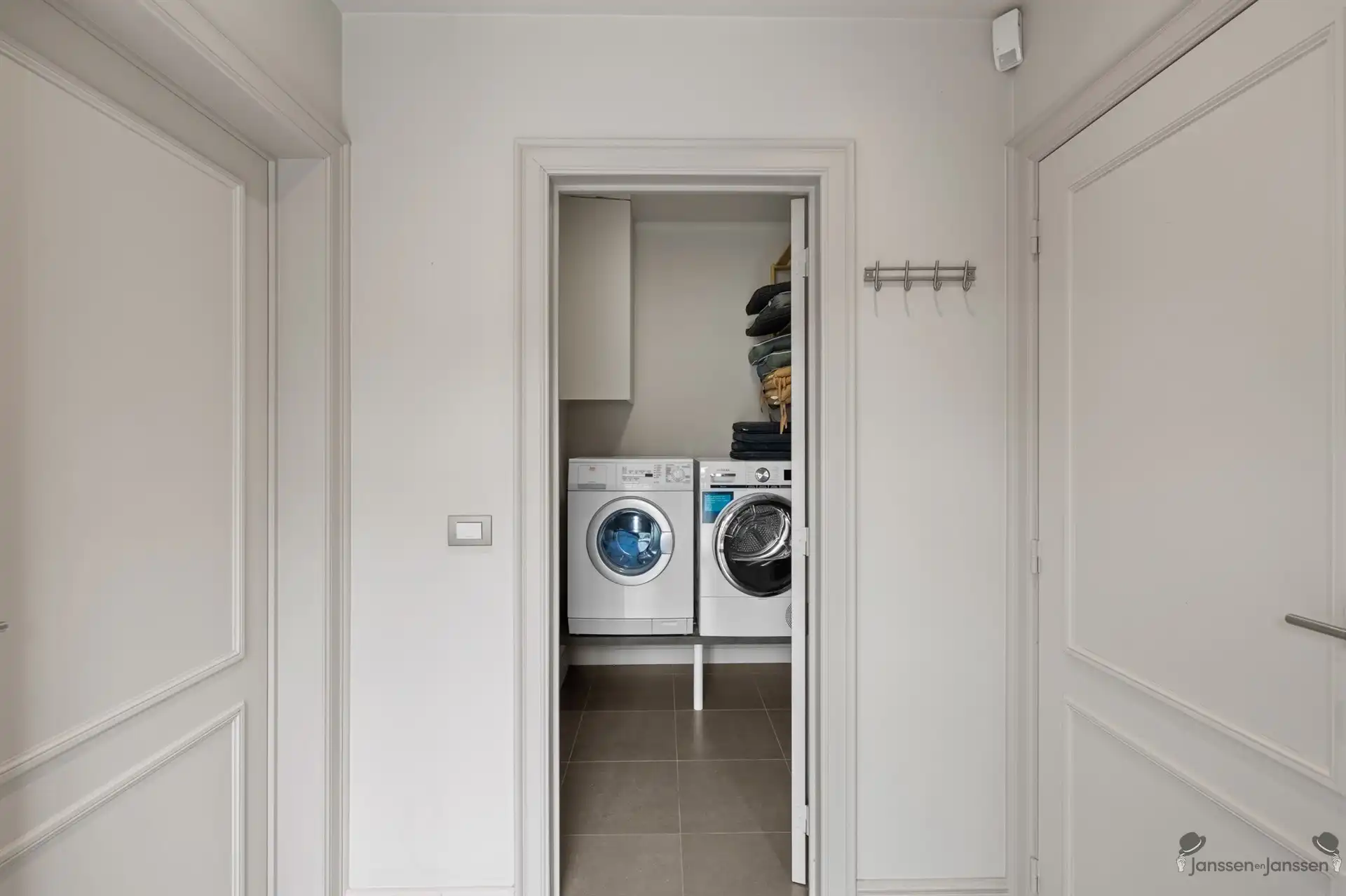 Stijlvolle villa met zwembad op topligging in Knokke-Heist foto 36