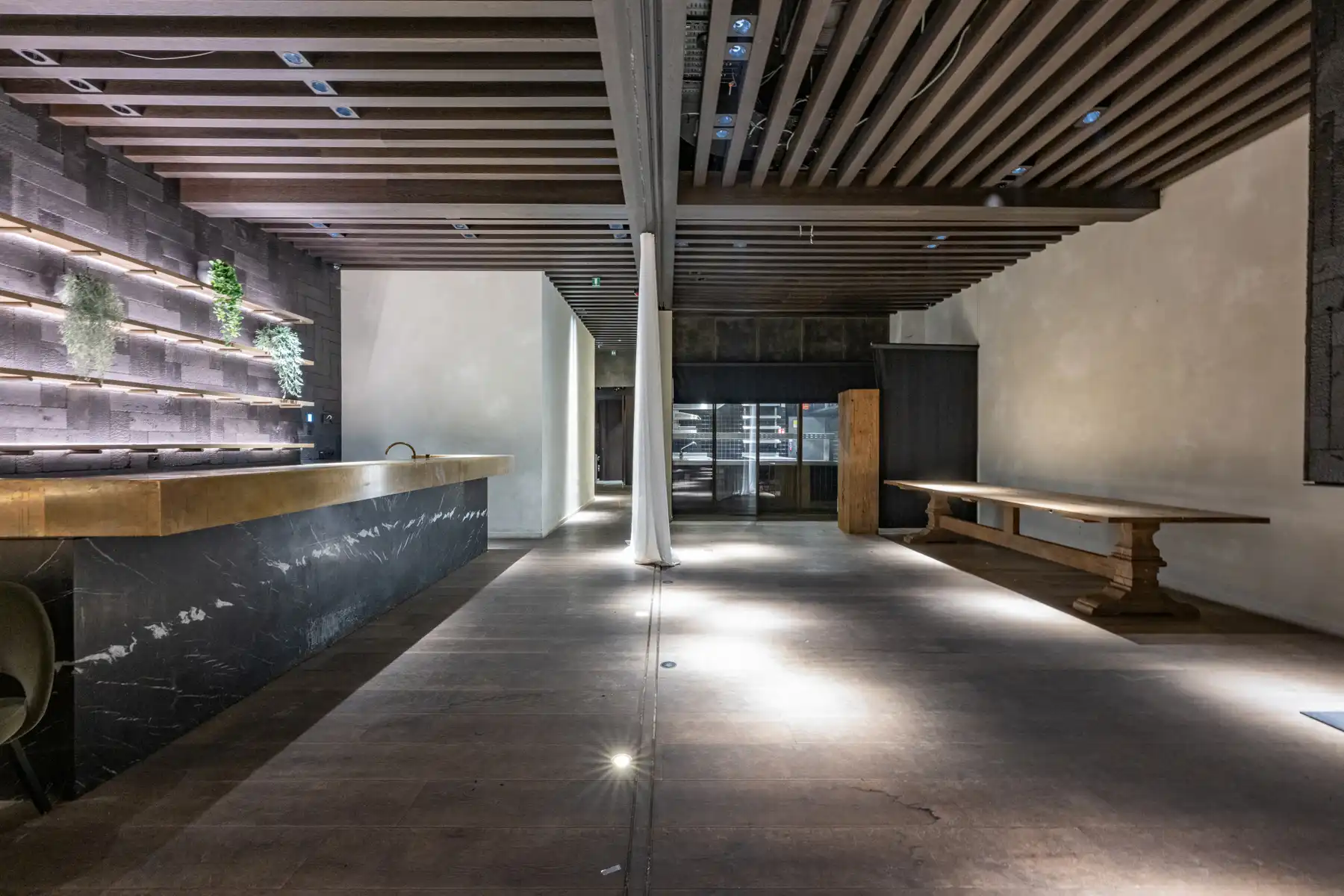 Exclusief horecapand met terras op toplocatie foto 19