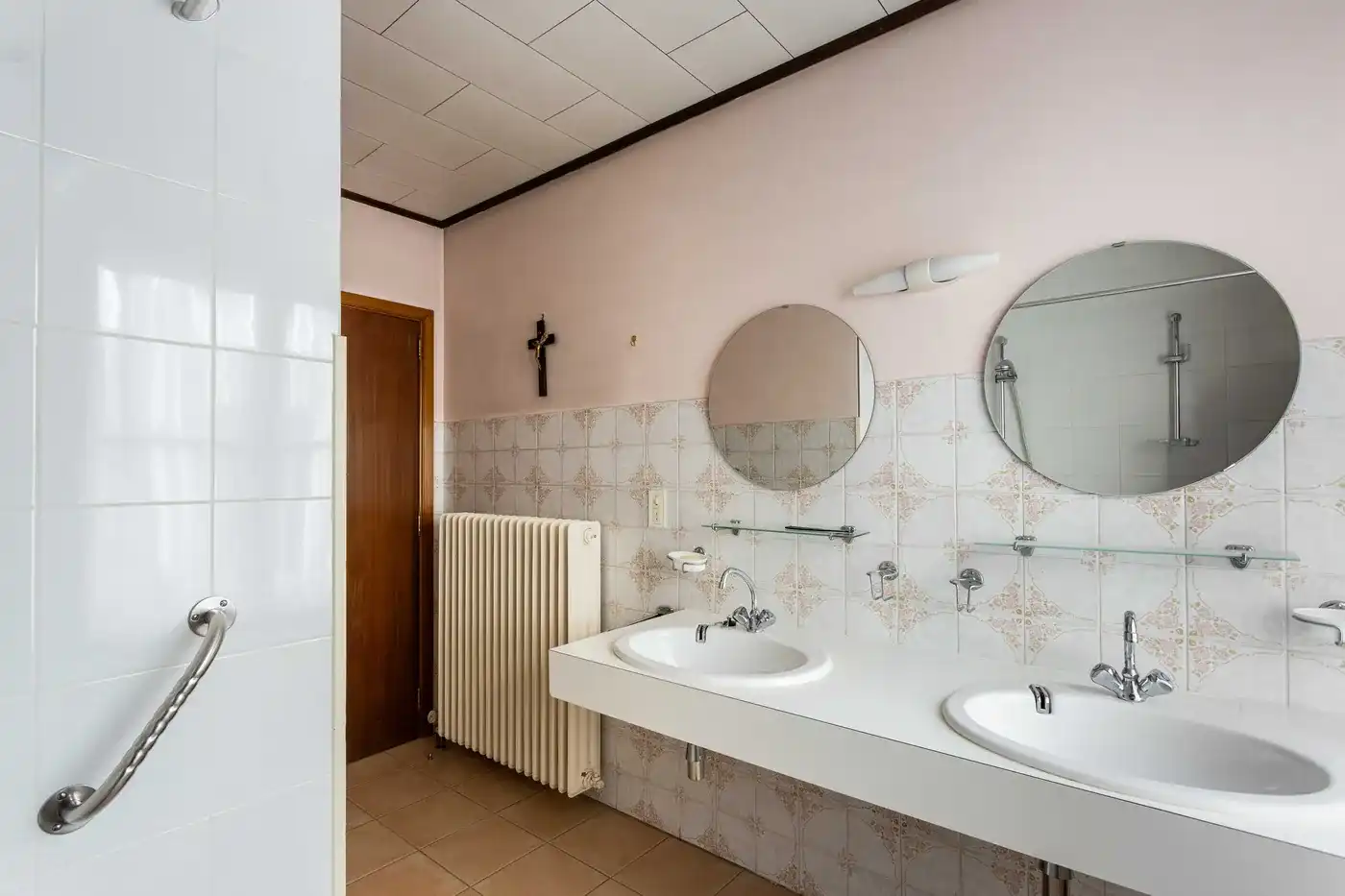 Charmante alleenstaande woning foto 12