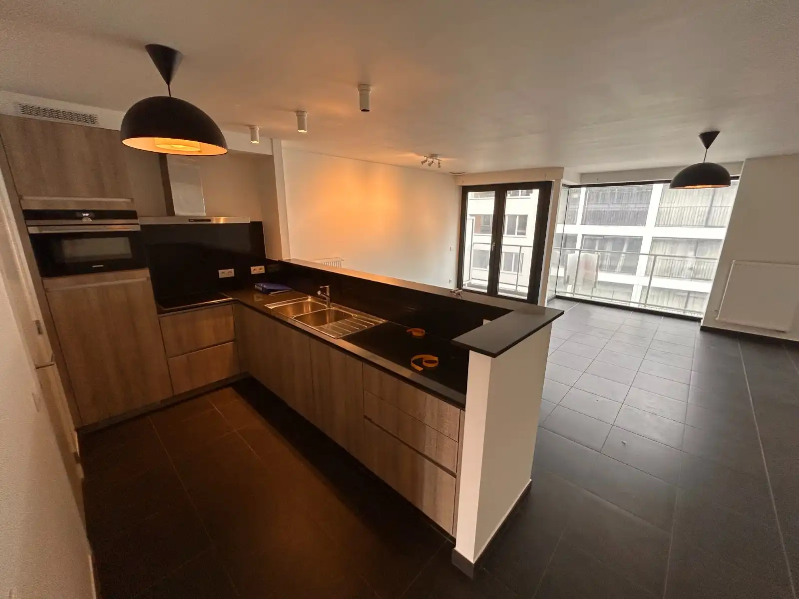 2-slaapkamerappartement met ondergrondse garage in centrum Deinze foto 3