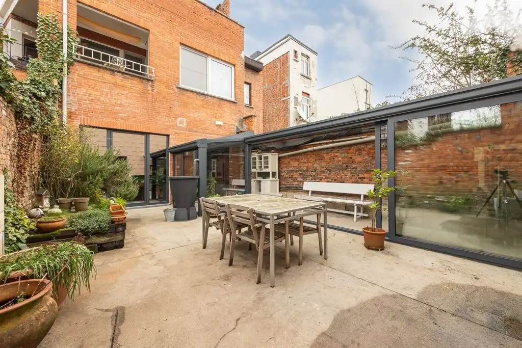 Polyvalente ruimte ingedeeld als appartement foto 5