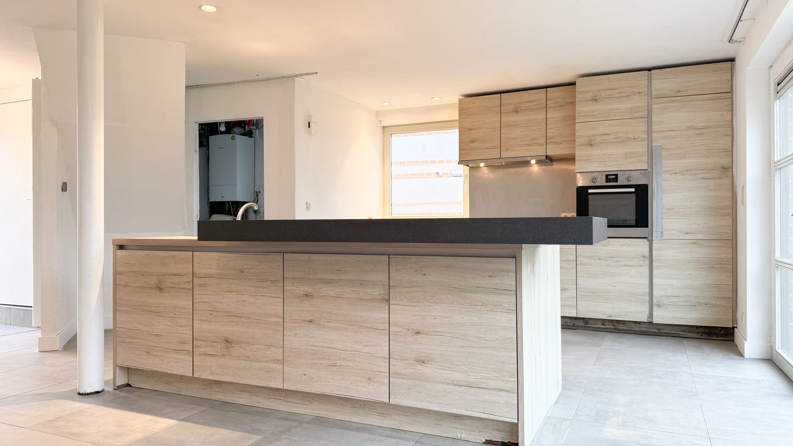 Te renoveren woning met grote tuin in doodlopende straat! foto 15