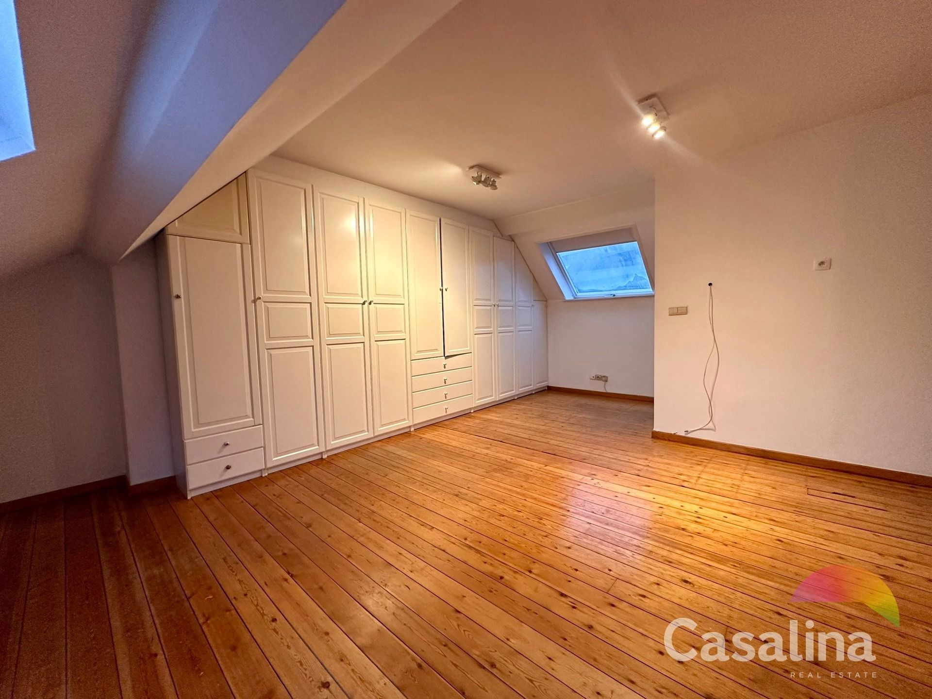 WONING van +/- 175 m² nabij het Dumonplein foto 21